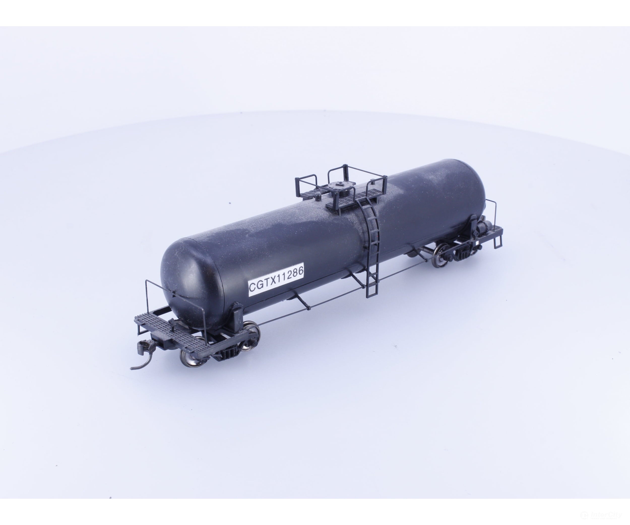 Roundhouse 1370 HO 50’ Tank Car #7 Canadian General Transit (CGLX/CGTX) 11286 - Freight Cars