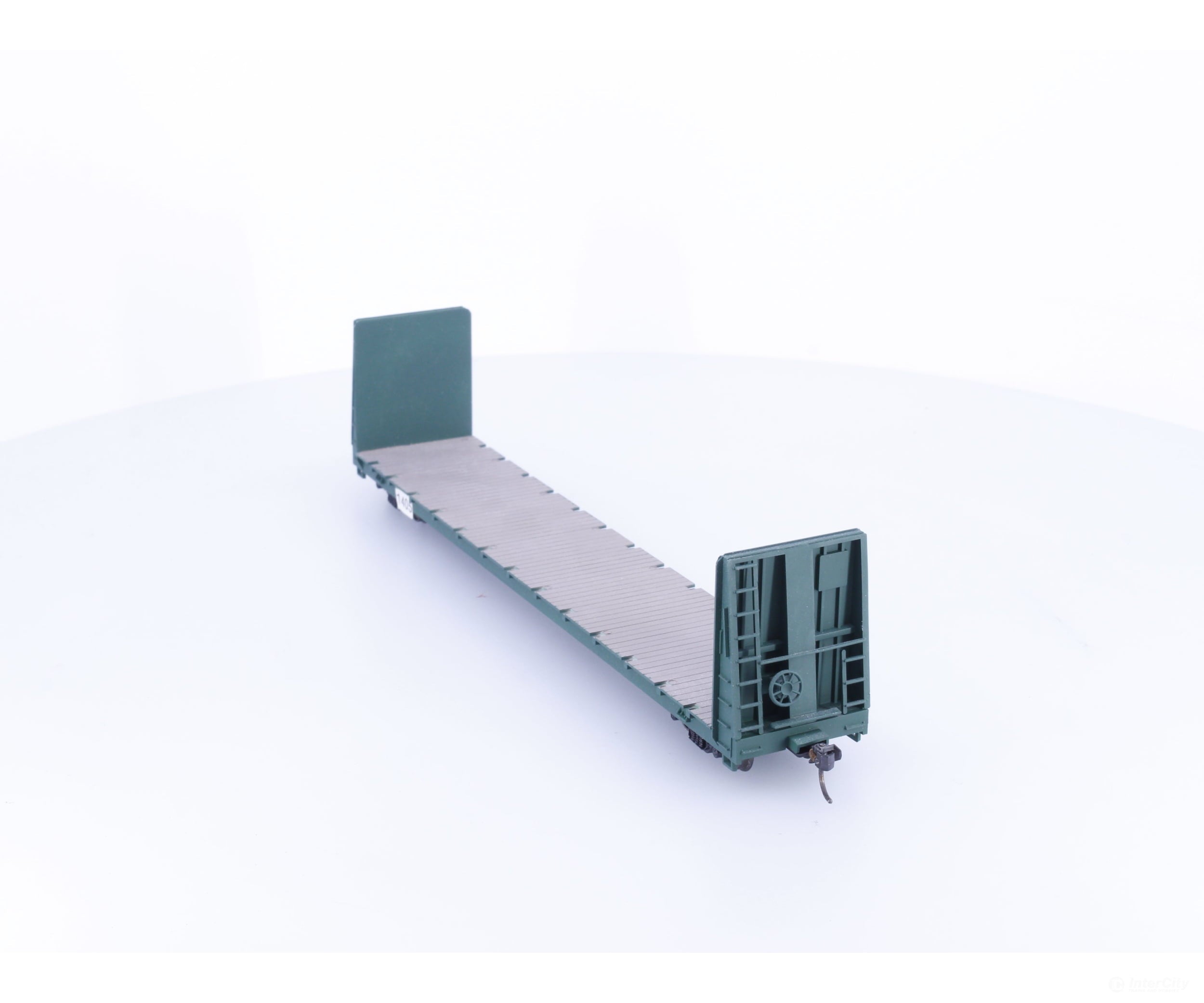 Roundhouse 1405 HO 60’ Bulkhead Flat Car Undecorated 1405 - Freight Cars