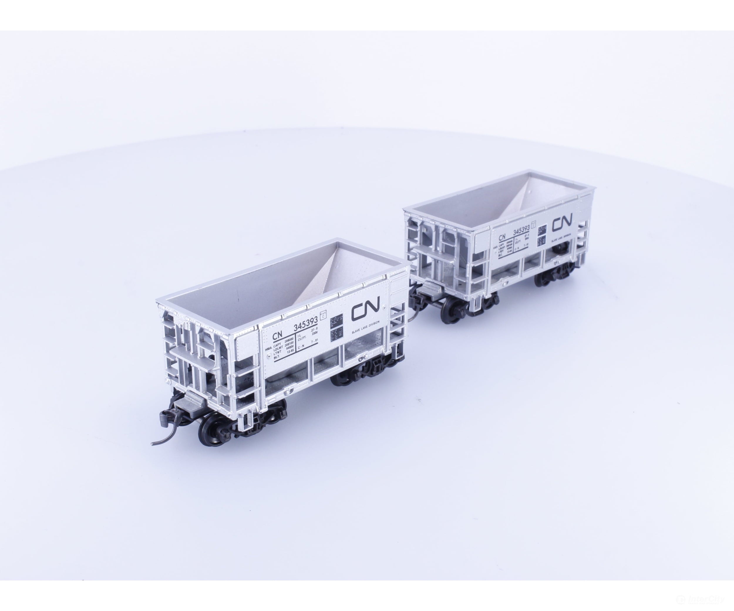 Roundhouse 1407 HO 2x 26’ Ore Cars Canadian National (CN) 345393 - Freight Cars
