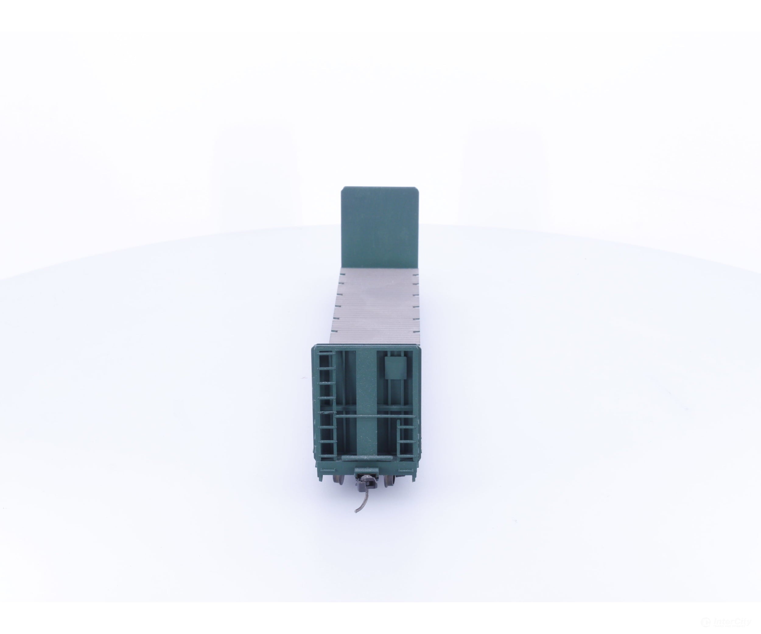 Roundhouse 1415 HO 60’ Bulkhead Flat Car Undecorated 1415 - Freight Cars