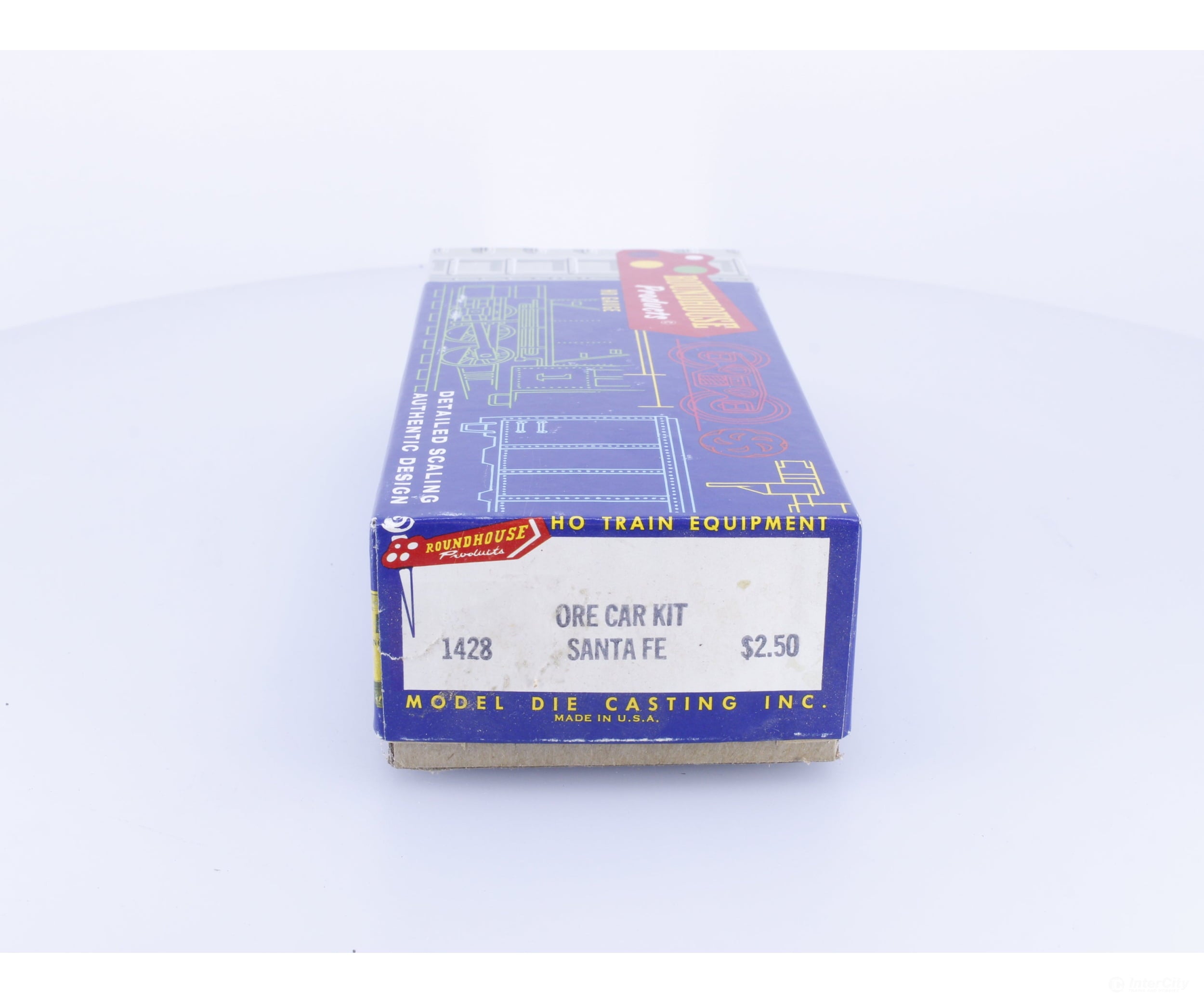 Roundhouse 1428 HO Ore Car Kit Atchison Topeka and Santa Fe (ATSF) 1852 - Freight Cars