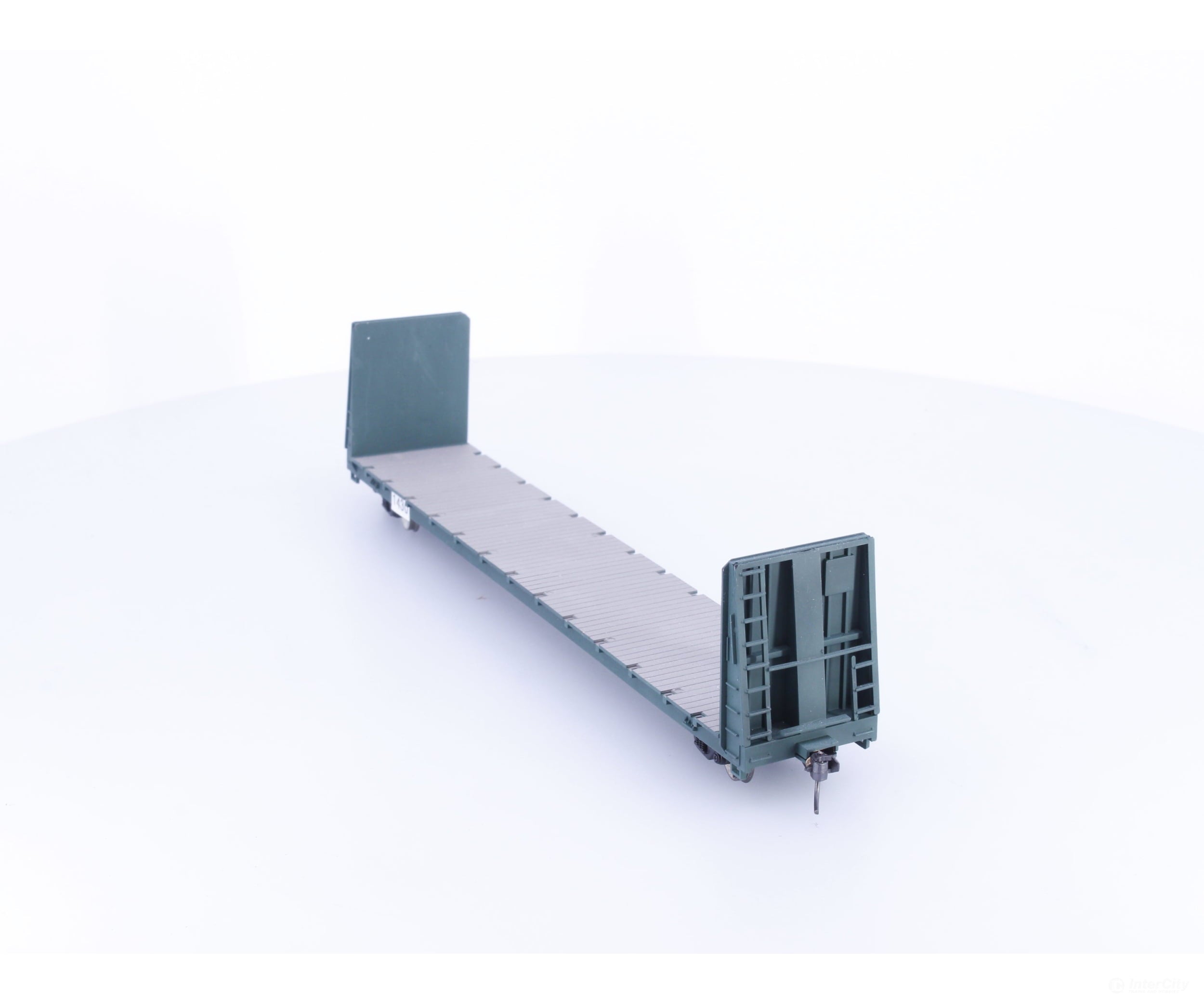 Roundhouse 1430 HO 60’ Bulkhead Flat Car Undecorated 1430 - Freight Cars