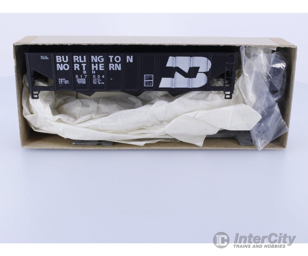 Roundhouse 1498 HO 3-Bay Rib Side Hopper Burlington Northern (BN) 517004 Freight Cars
