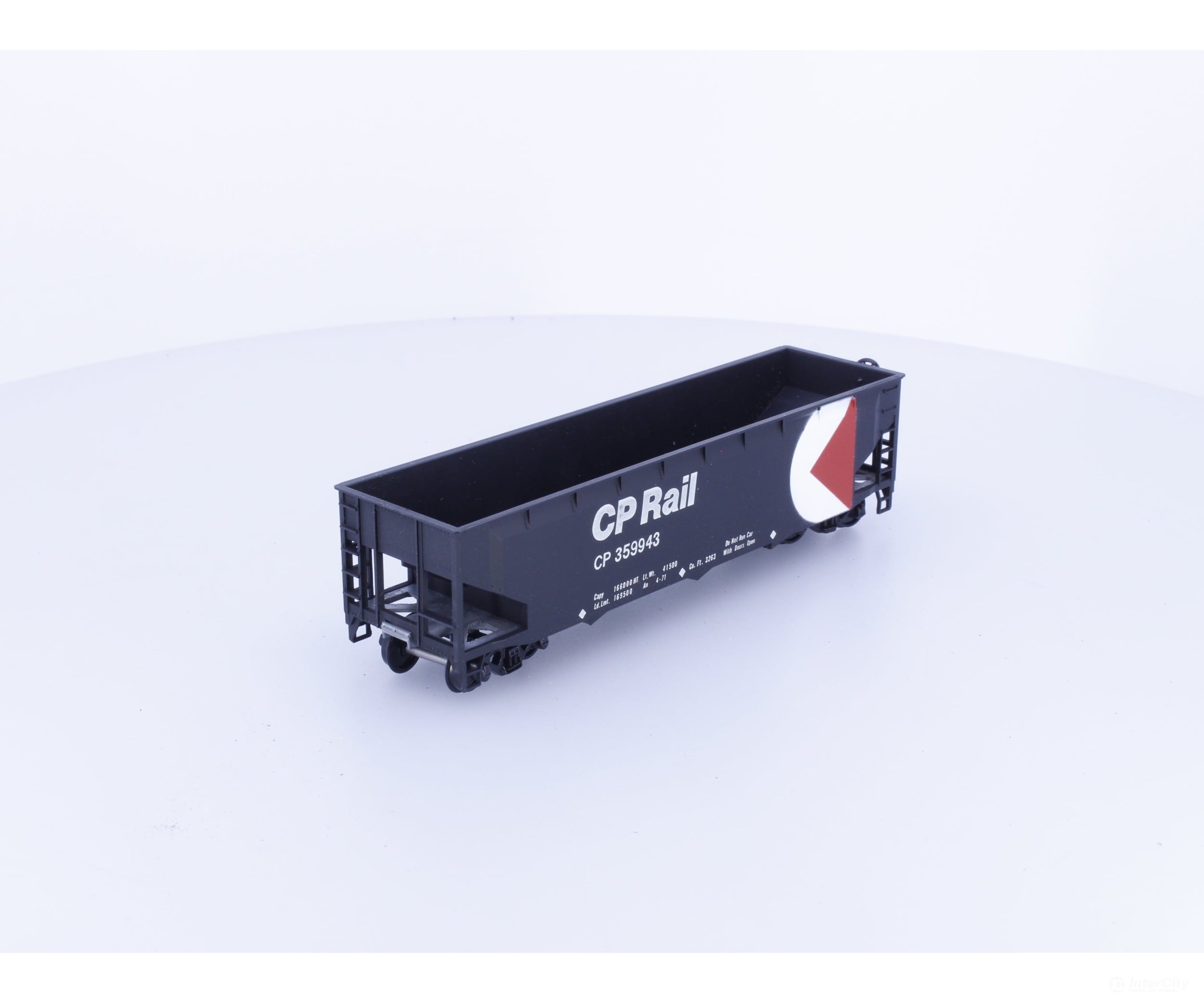 Roundhouse 1614 HO 3 Bay Offset Side Hopper Canadian Pacific (CP) 359943 - Freight Cars