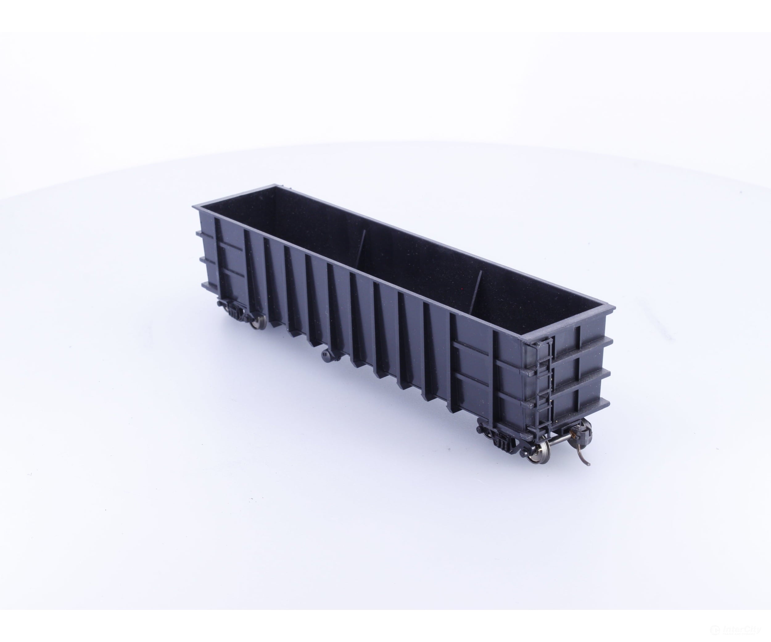 Roundhouse 1640 HO 50’ Thrall Gondola #10 Undecorated - Freight Cars