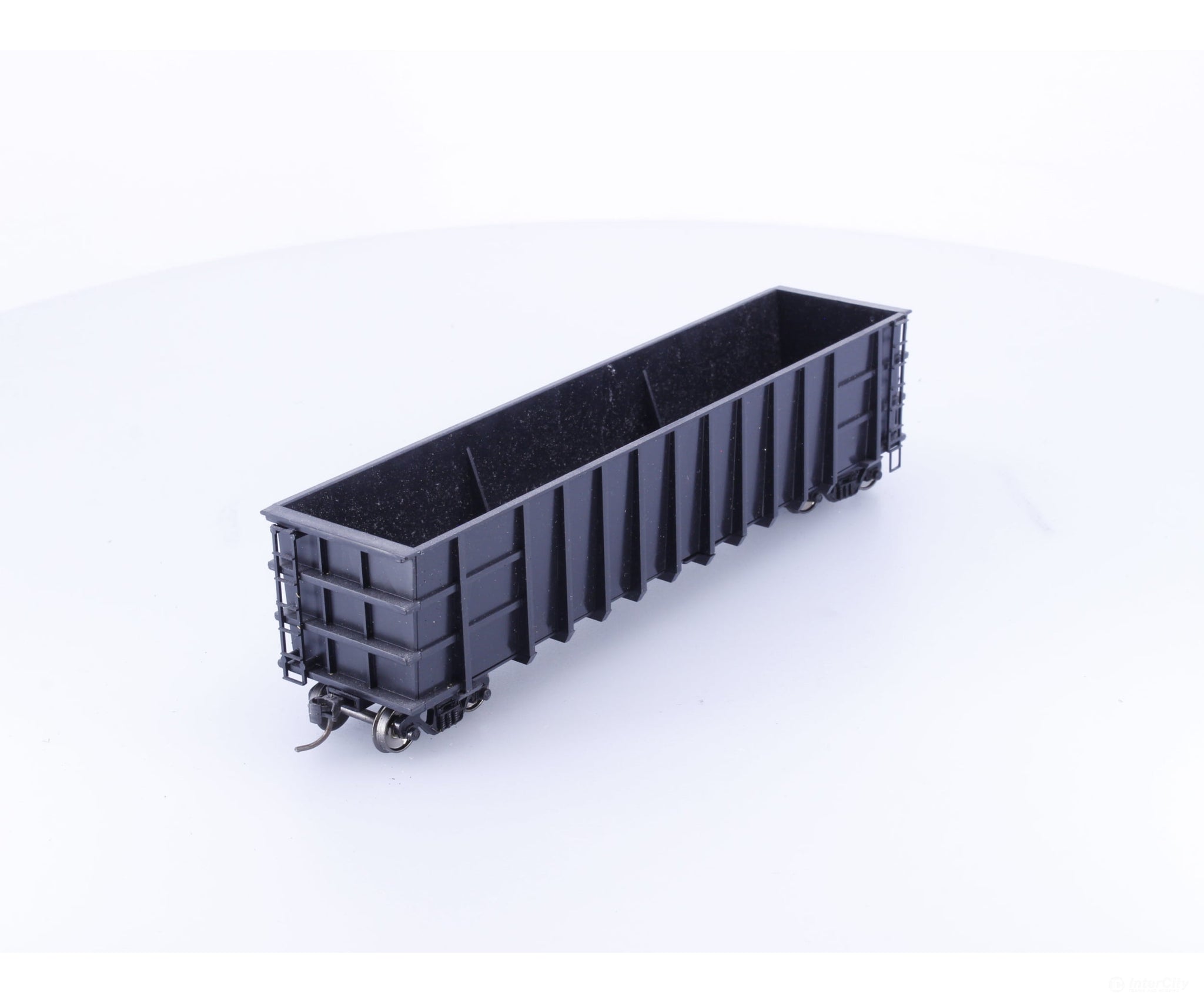 Roundhouse 1640 HO 50’ Thrall Gondola #10 Undecorated - Freight Cars