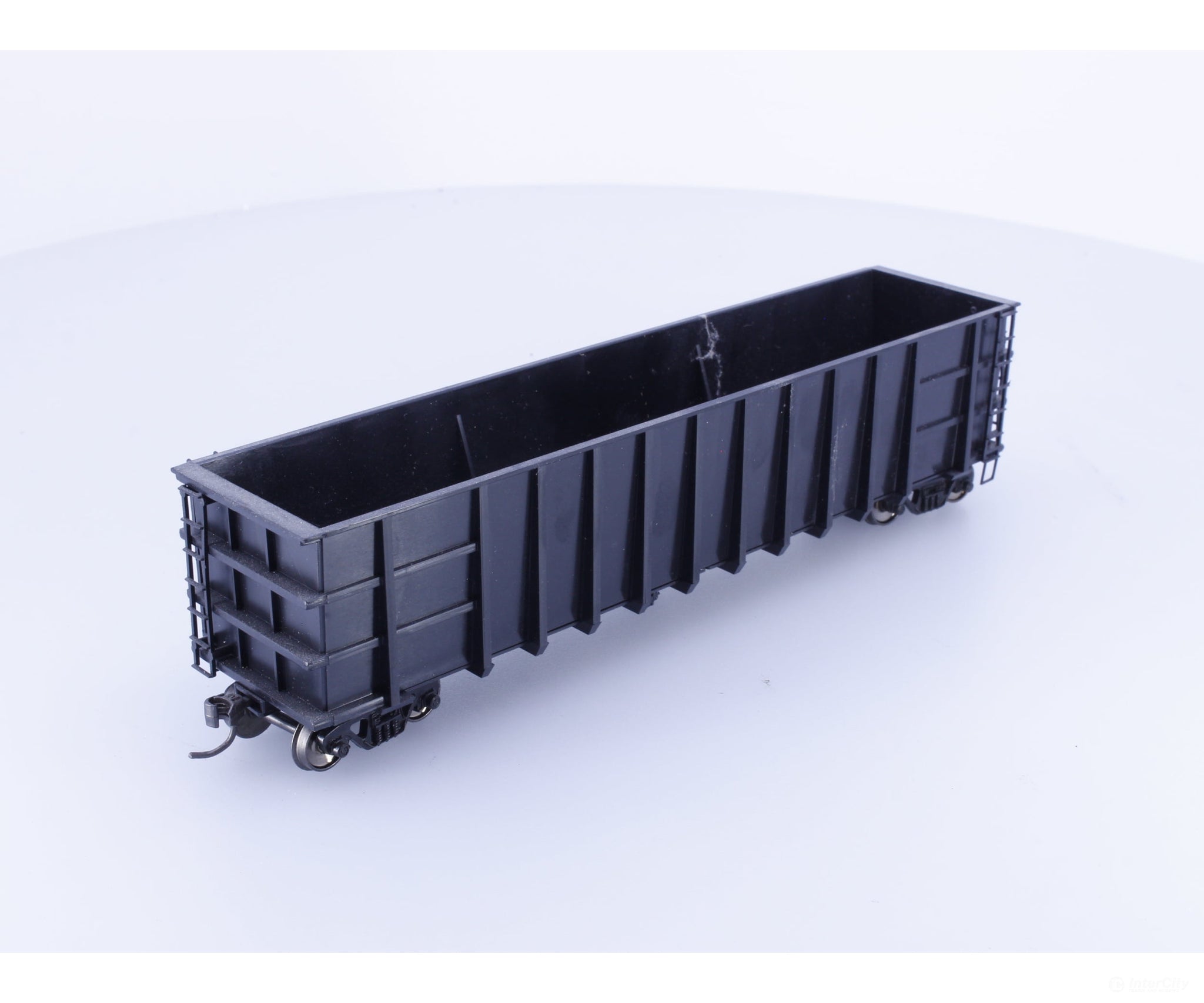 Roundhouse 1640 HO 50’ Thrall Gondola #2 Undecorated - Freight Cars