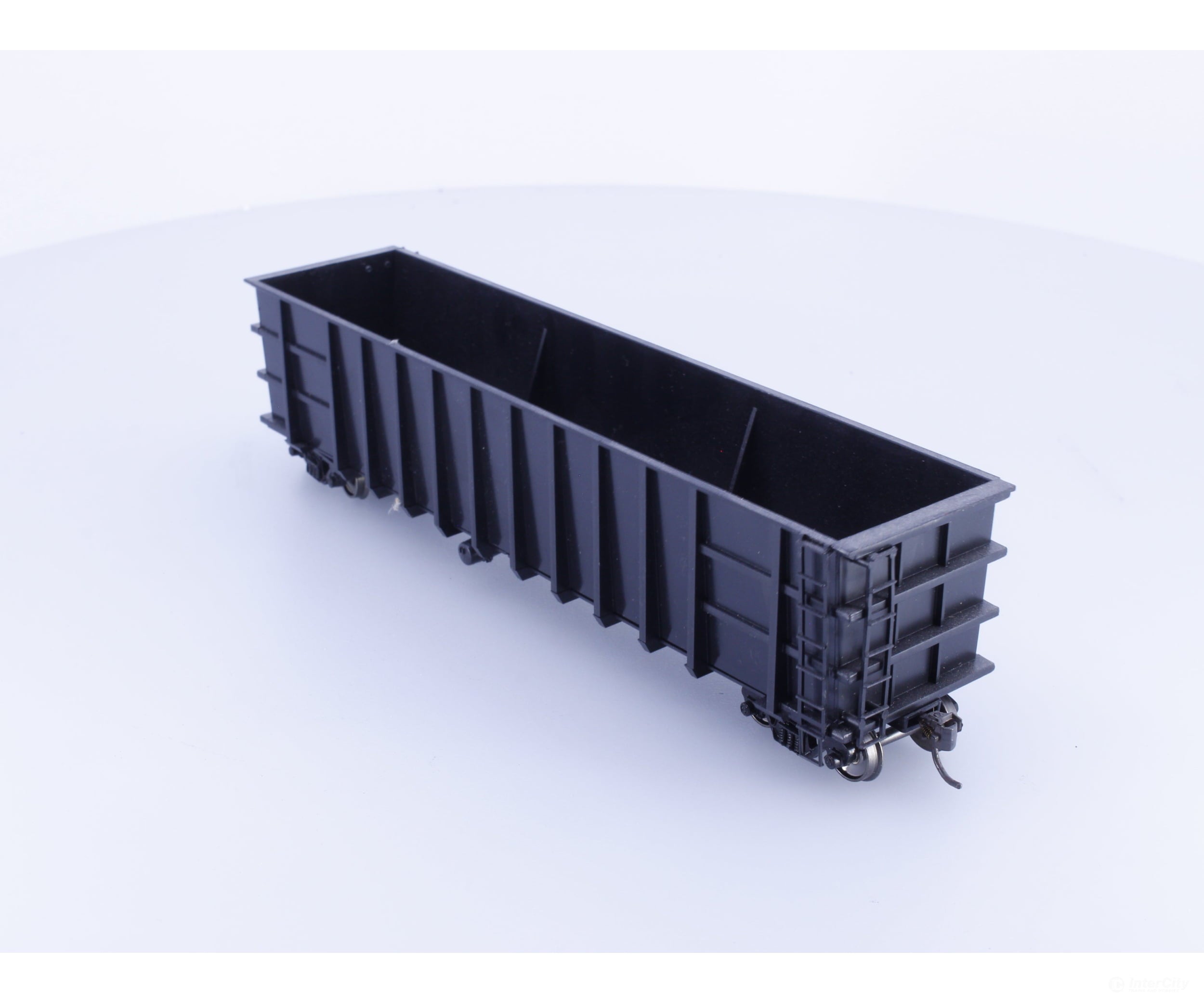 Roundhouse 1640 HO 50’ Thrall Gondola #2 Undecorated - Freight Cars