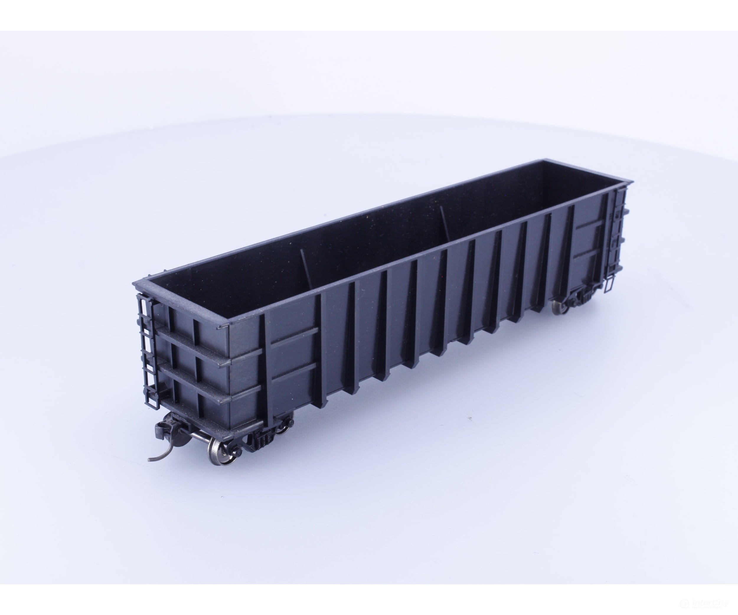 Roundhouse 1640 HO 50’ Thrall Gondola #3 Undecorated - Freight Cars