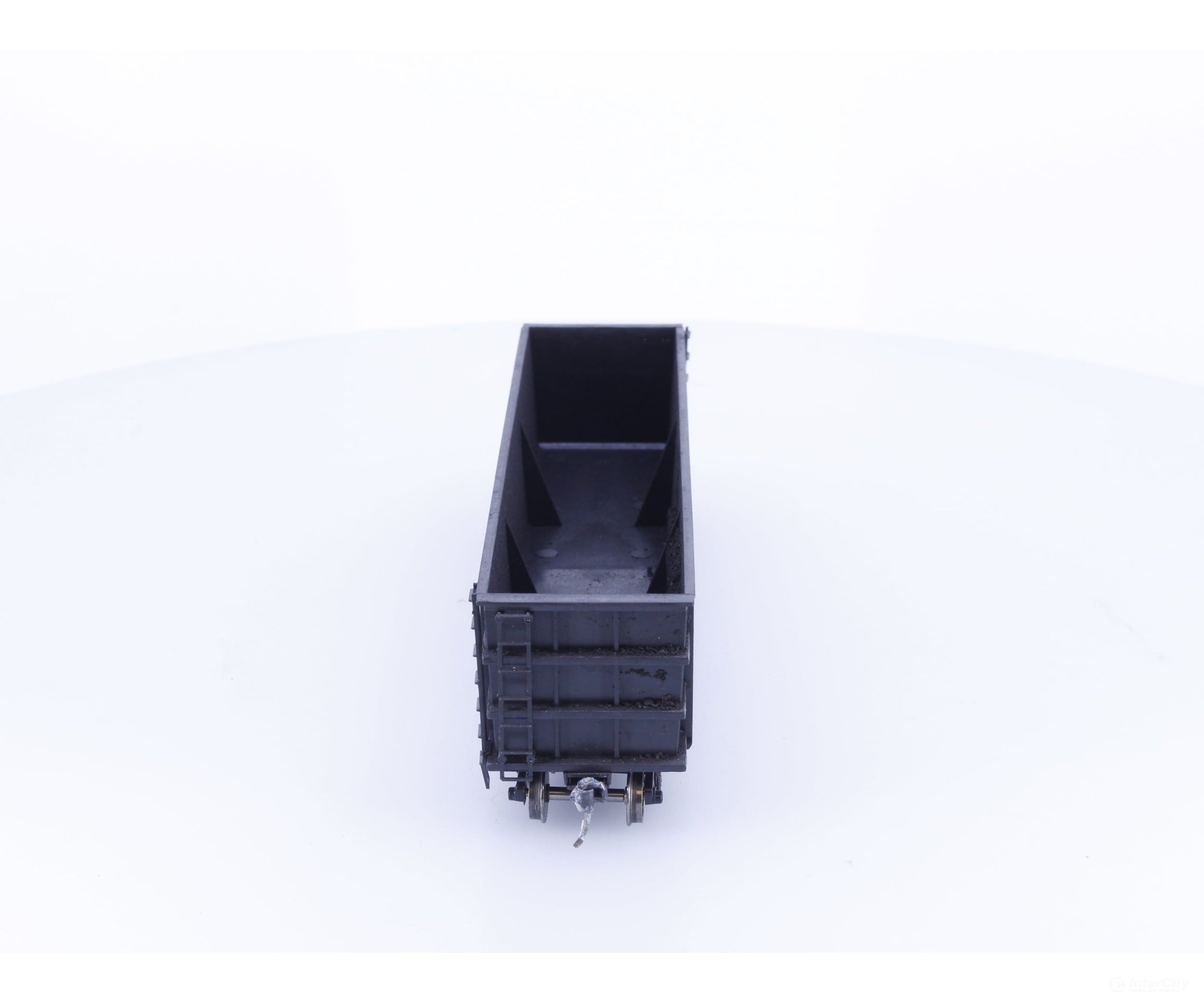 Roundhouse 1640 HO 50’ Thrall Gondola #33 Undecorated - Freight Cars