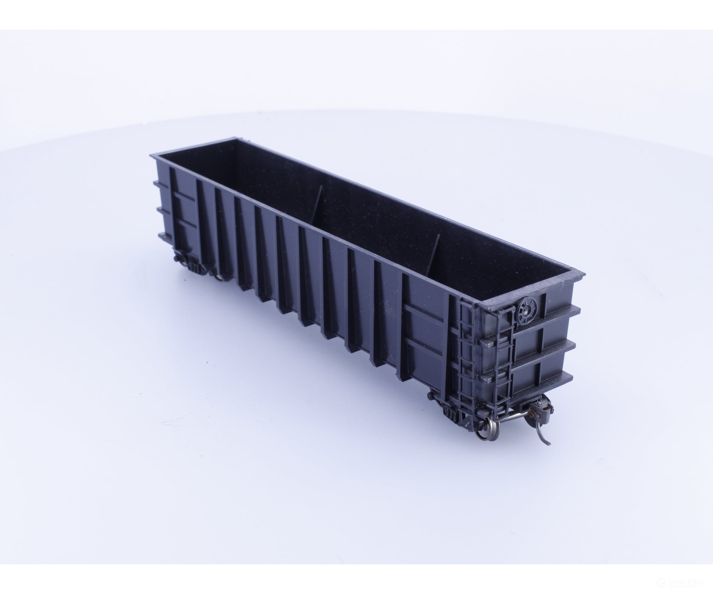 Roundhouse 1640 HO 50’ Thrall Gondola #6 Undecorated - Freight Cars