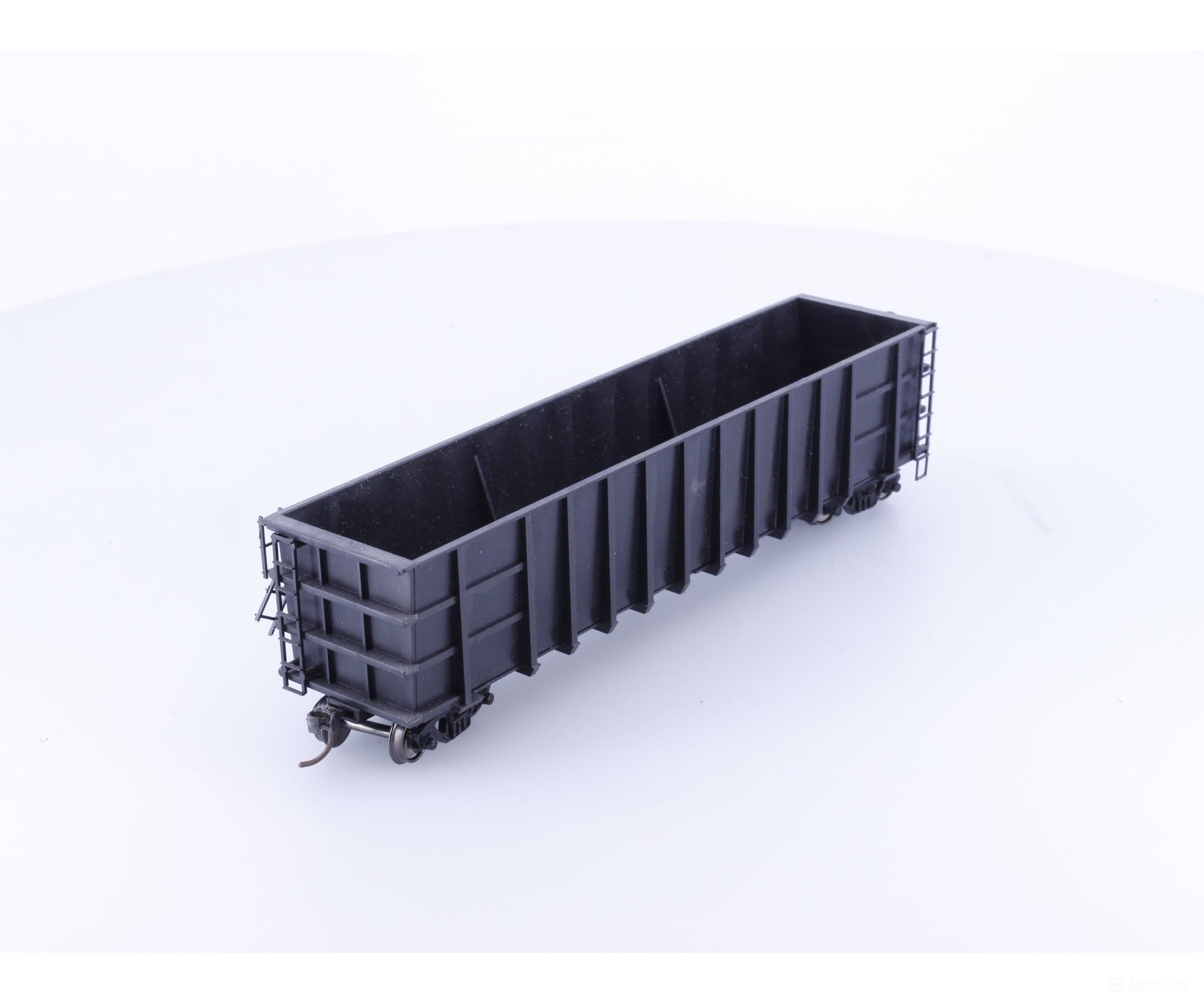 Roundhouse 1640 HO 50’ Thrall Gondola #7 Undecorated - Freight Cars
