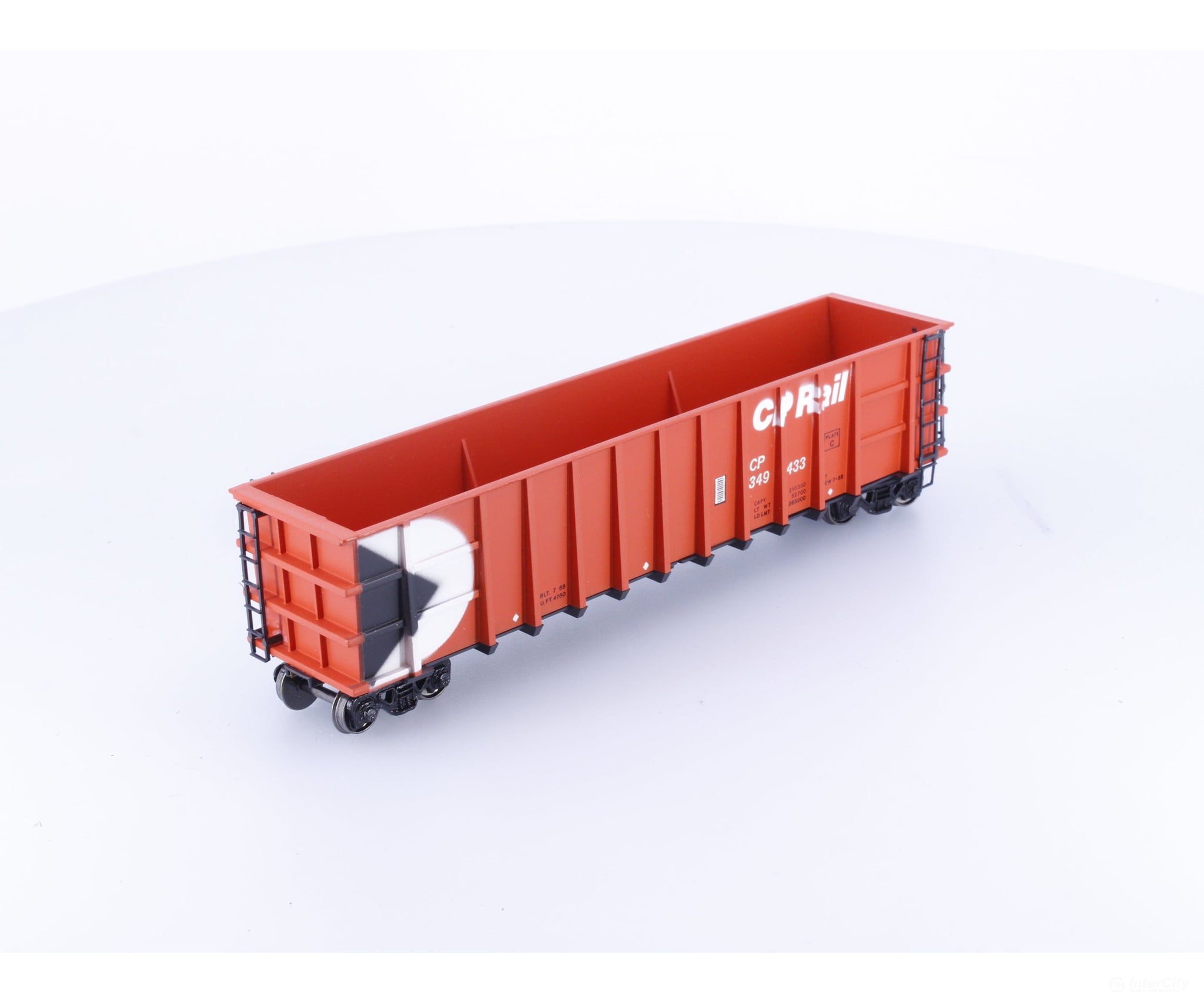 Roundhouse 1650 HO 50’ Thrall Gondola Canadian Pacific (CP) 349433 - Freight Cars