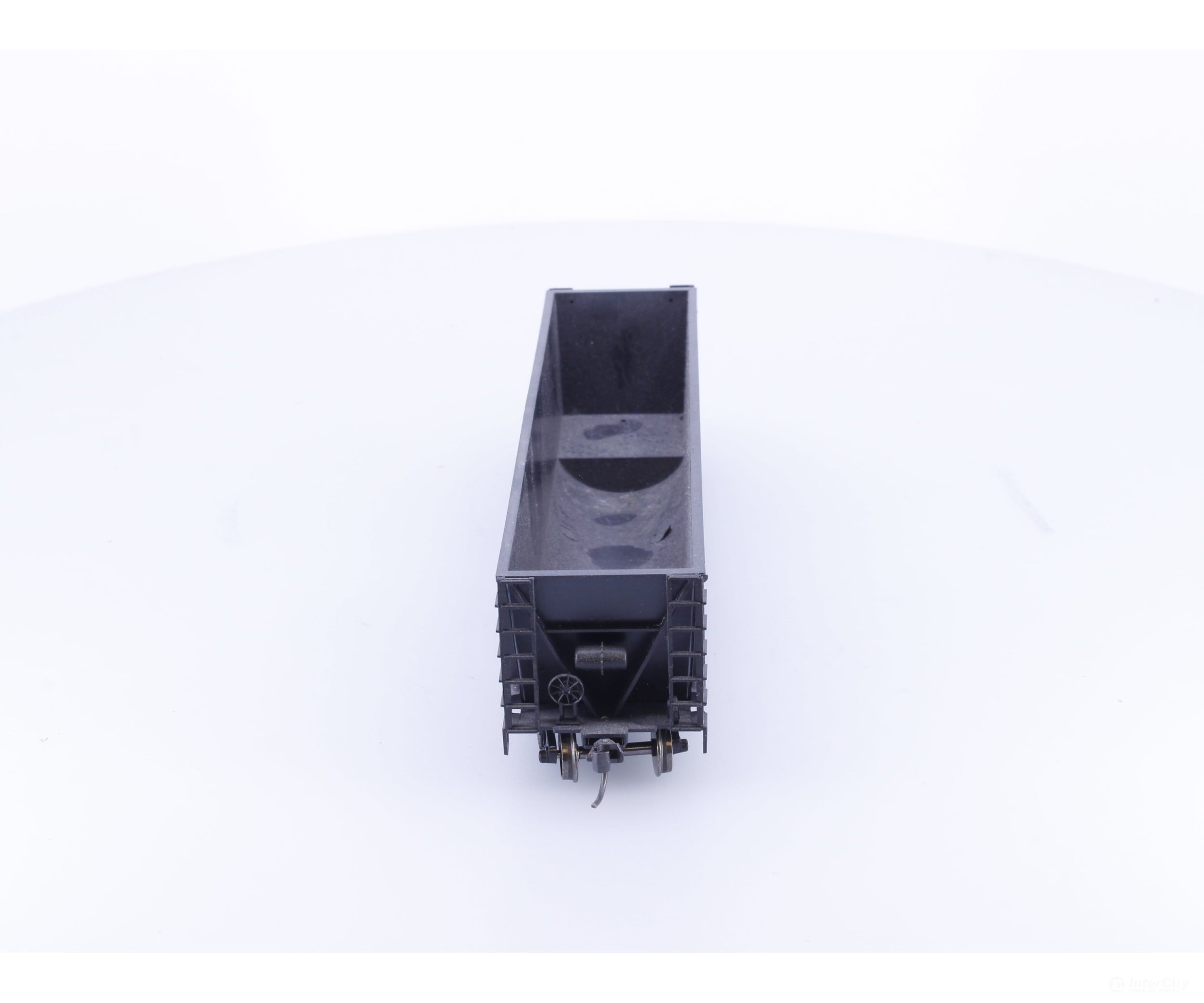 Roundhouse 1660 HO 50’ Bathtub Gondola #103 Undecorated - Freight Cars