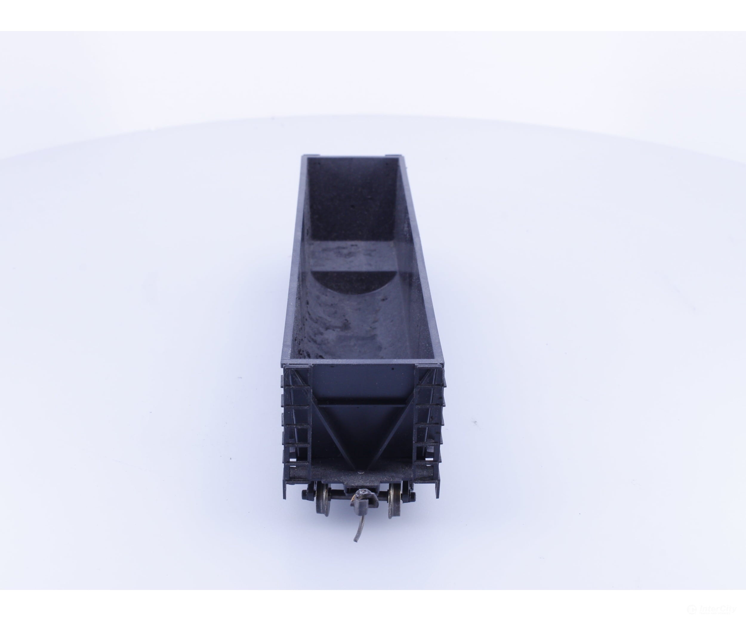 Roundhouse 1660 HO 50’ Bathtub Gondola #11 Undecorated - Freight Cars