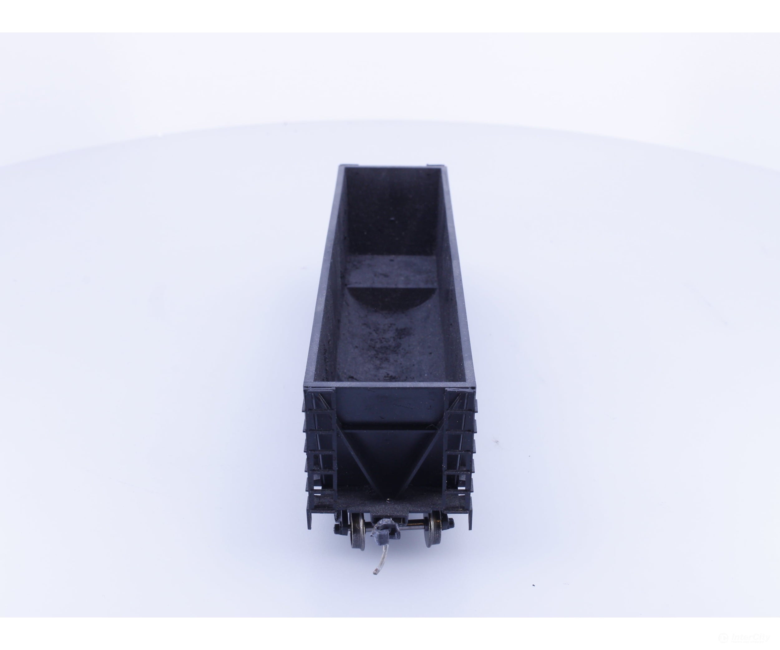 Roundhouse 1660 HO 50’ Bathtub Gondola #12 Undecorated - Freight Cars