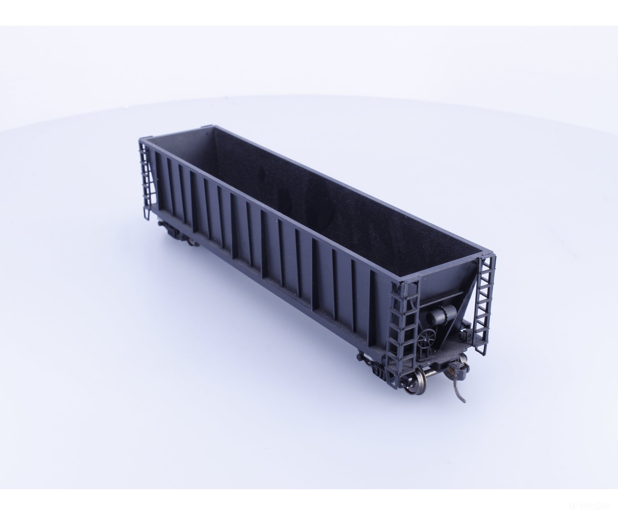 Roundhouse 1660 HO 50’ Bathtub Gondola #2 Undecorated - Freight Cars