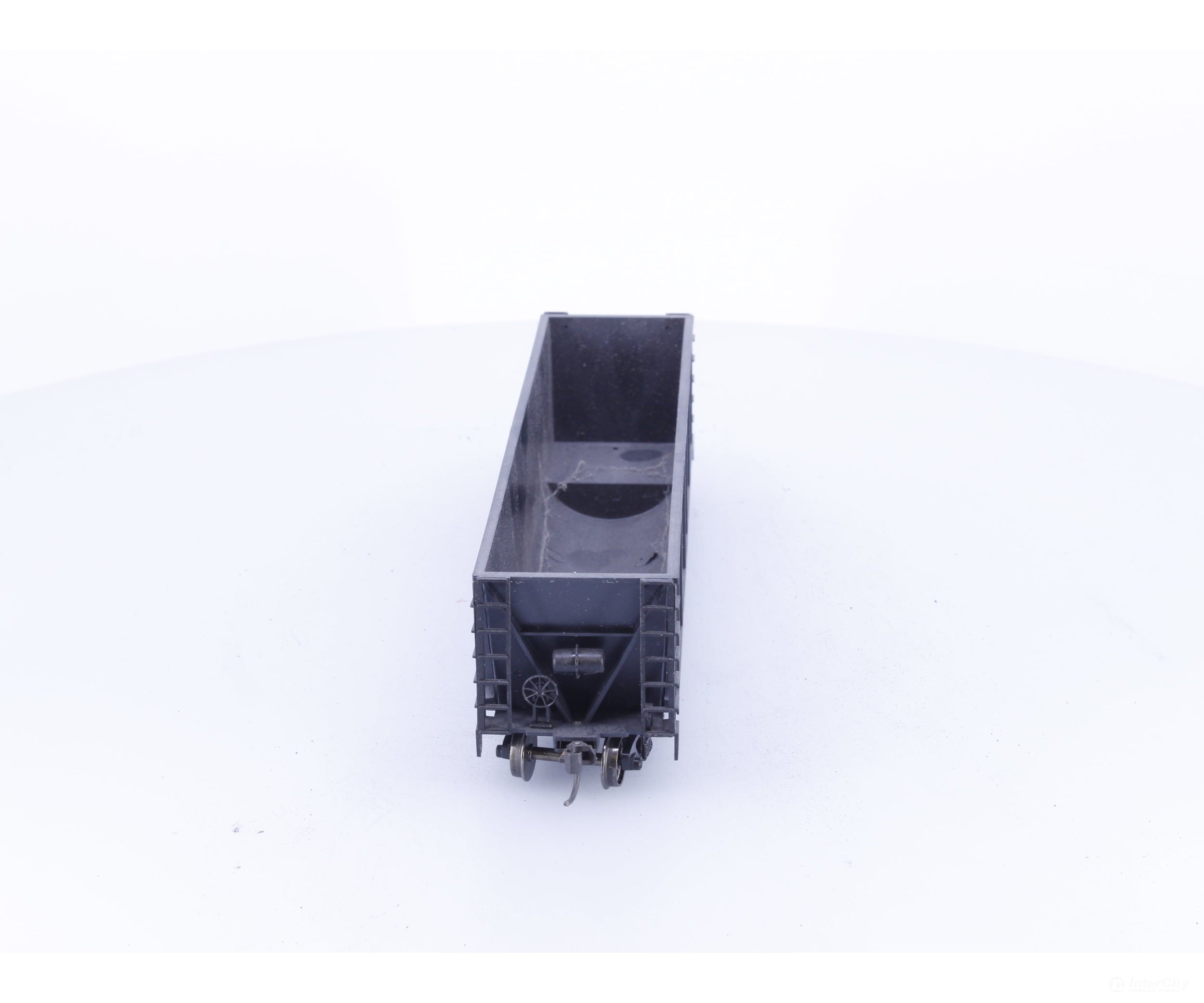 Roundhouse 1660 HO 50’ Bathtub Gondola #21 Undecorated - Freight Cars
