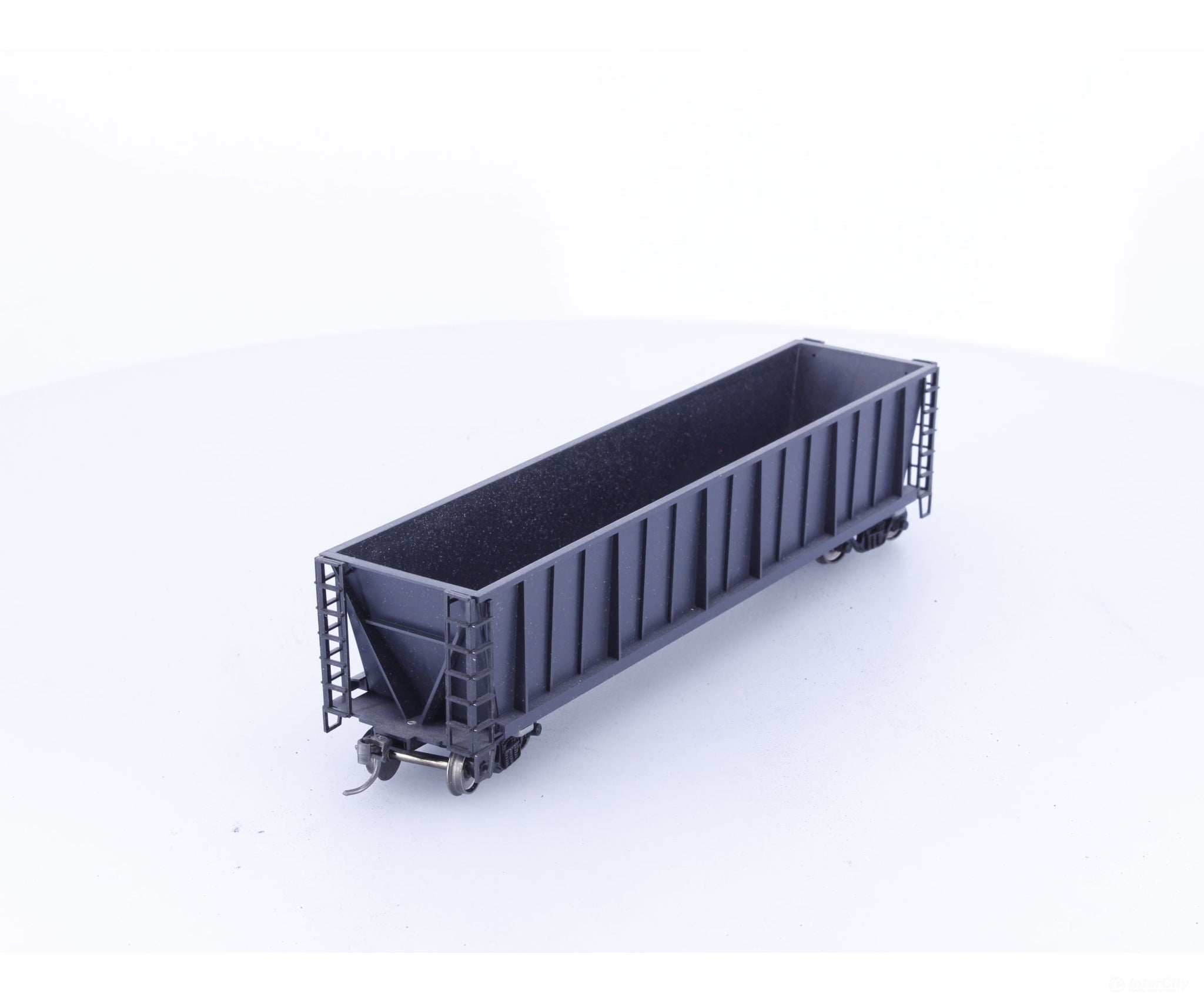 Roundhouse 1660 HO 50’ Bathtub Gondola #21 Undecorated - Freight Cars