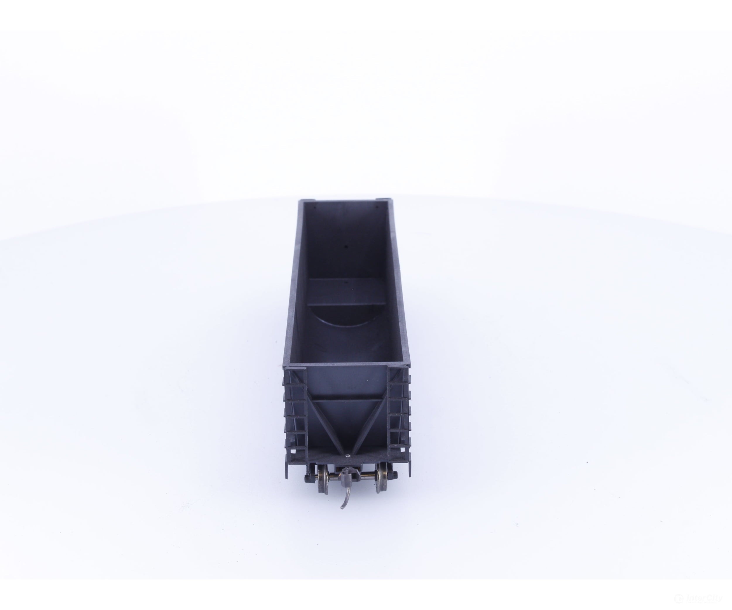 Roundhouse 1660 HO 50’ Bathtub Gondola #35 Undecorated - Freight Cars