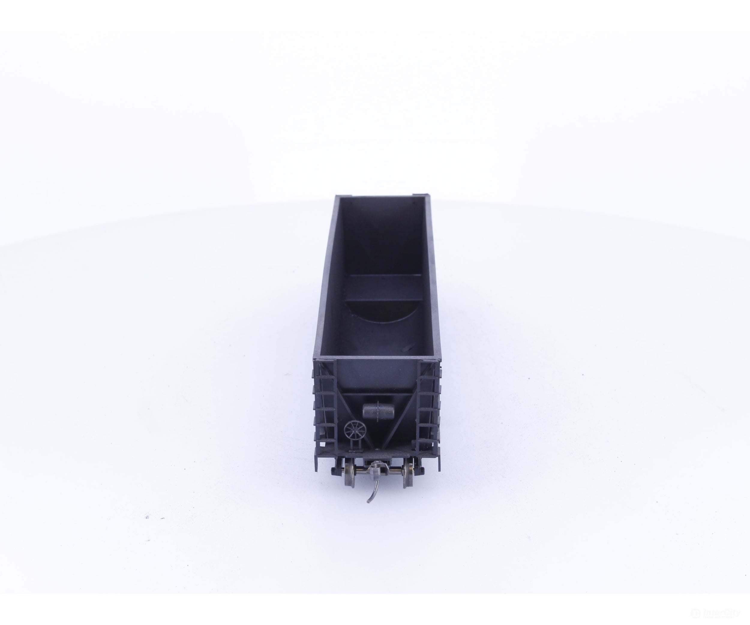 Roundhouse 1660 HO 50’ Bathtub Gondola #43 Undecorated - Freight Cars