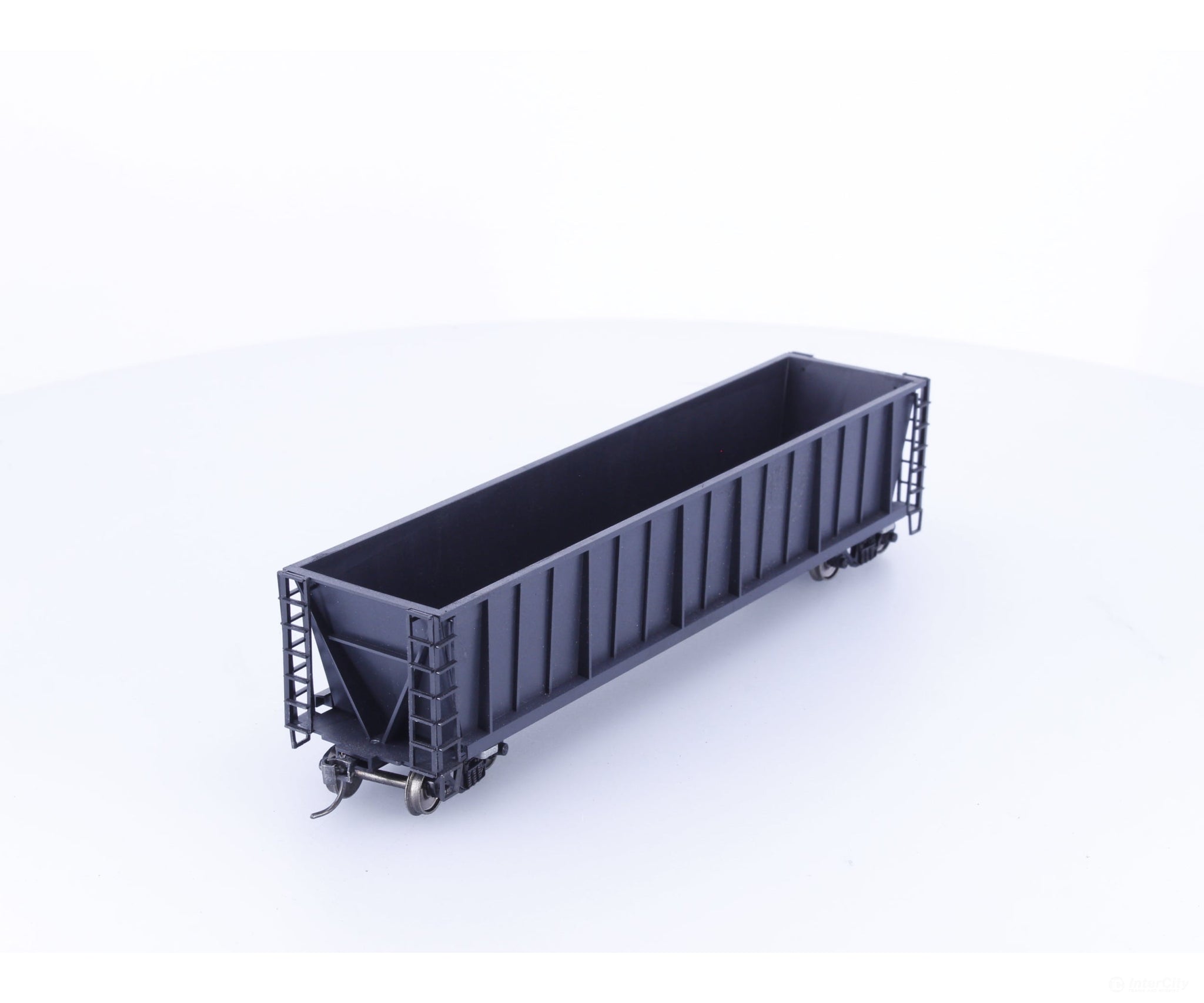Roundhouse 1660 HO 50’ Bathtub Gondola #47 Undecorated - Freight Cars
