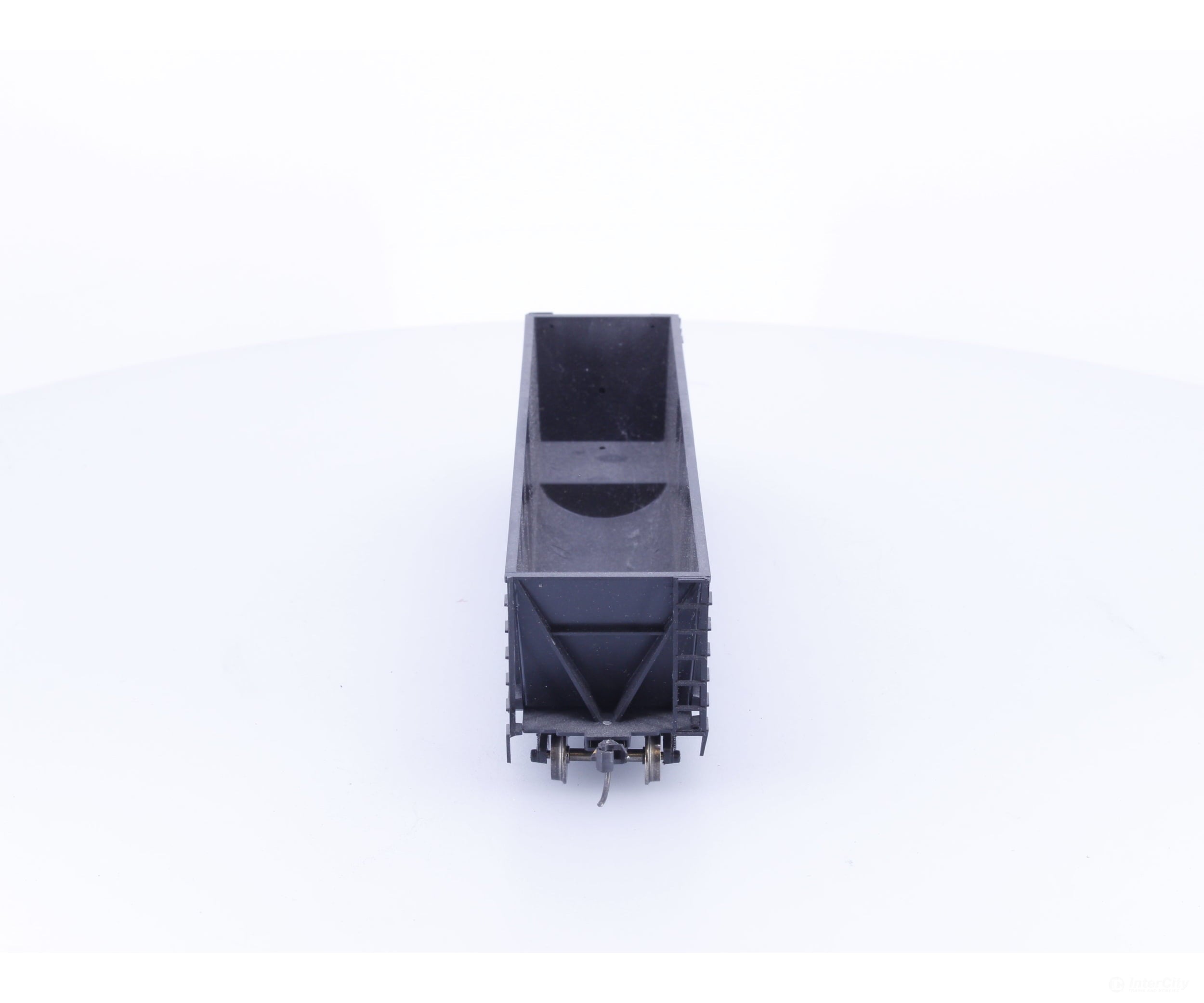 Roundhouse 1660 HO 50’ Bathtub Gondola #53 Undecorated - Freight Cars