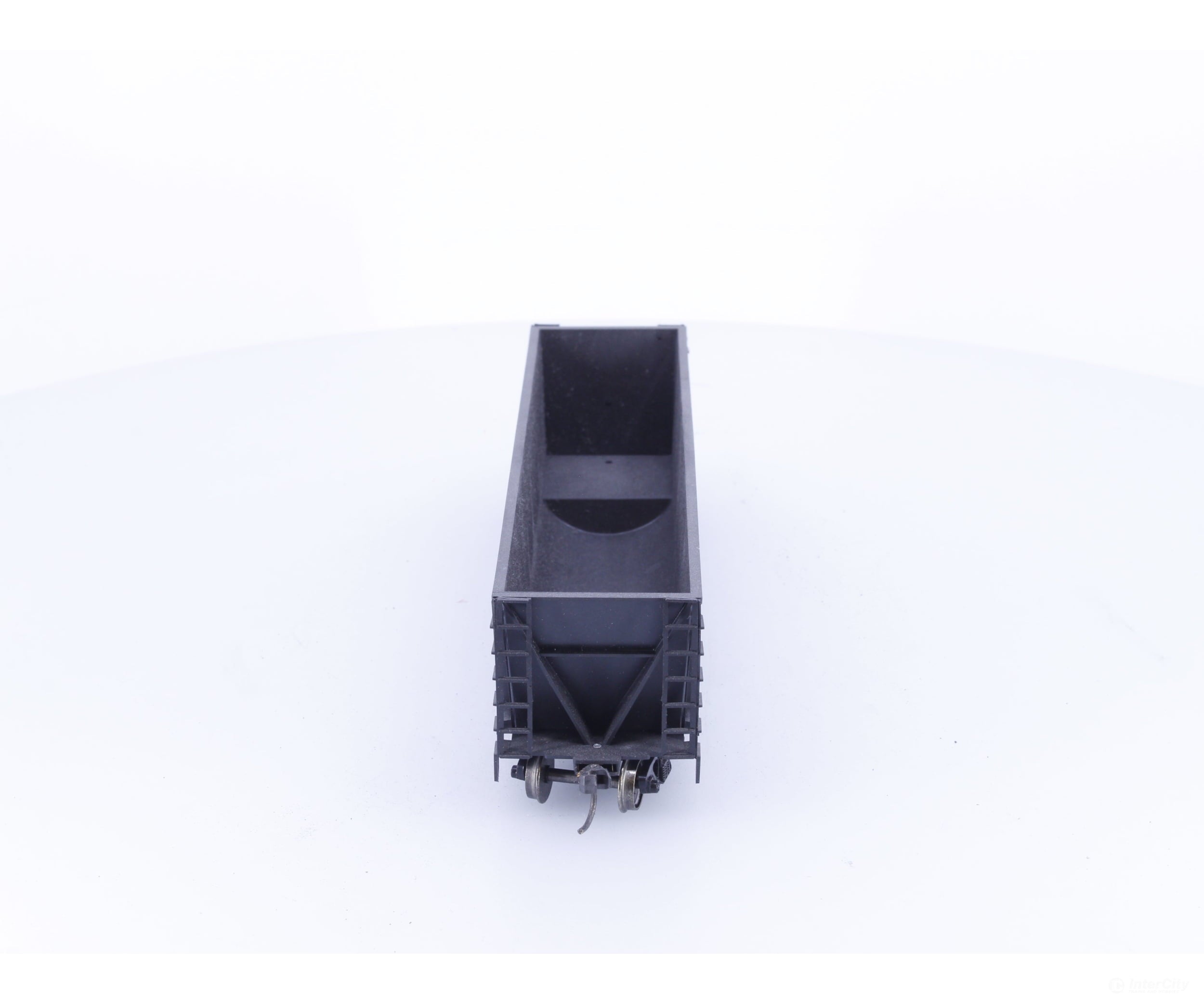 Roundhouse 1660 HO 50’ Bathtub Gondola #58 Undecorated - Freight Cars