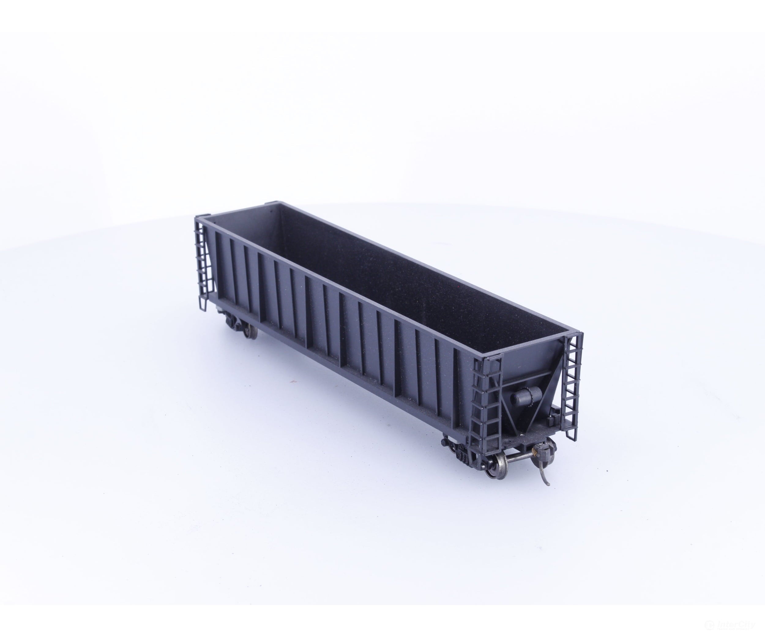 Roundhouse 1660 HO 50’ Bathtub Gondola #58 Undecorated - Freight Cars