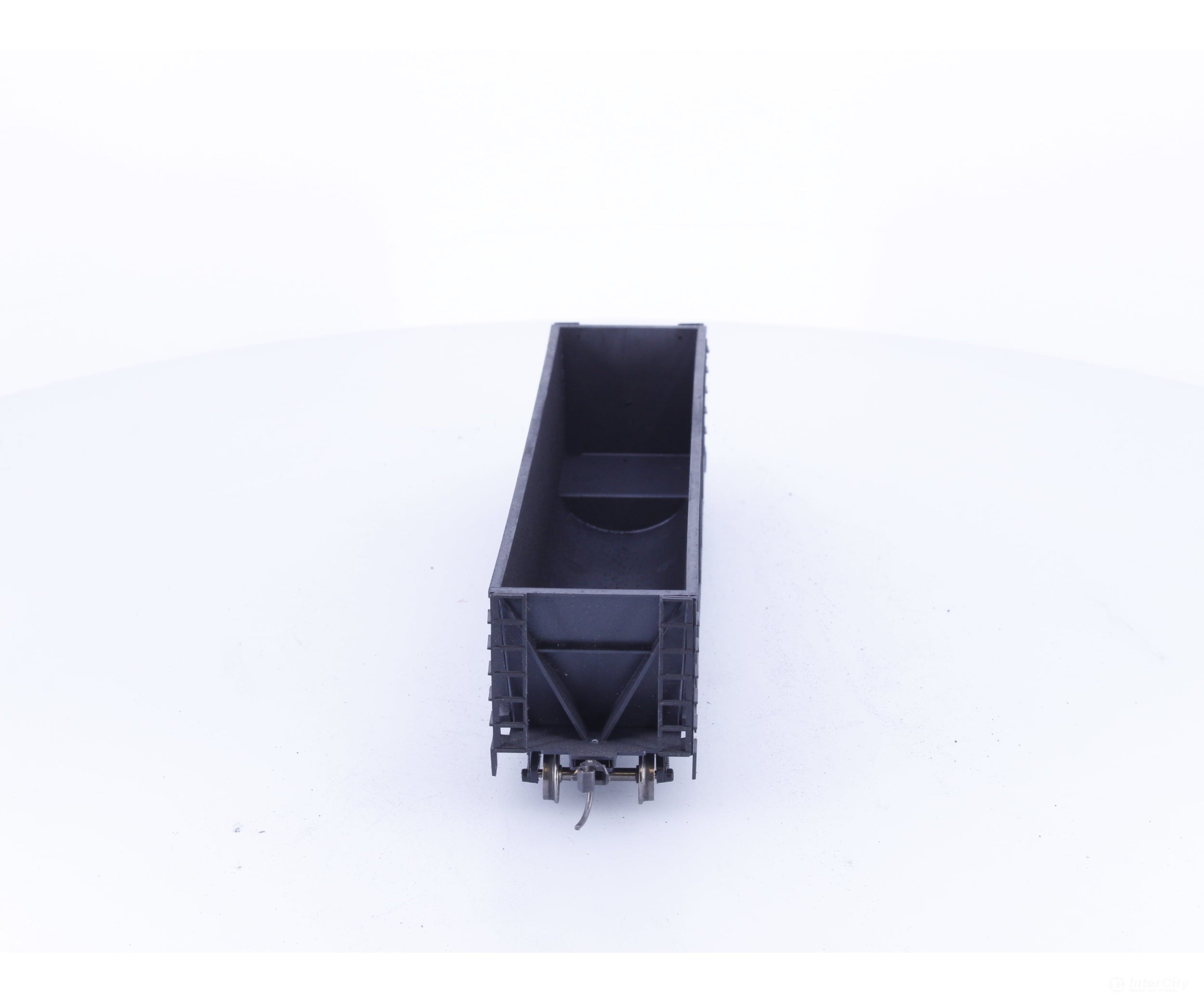 Roundhouse 1660 HO 50’ Bathtub Gondola #63 Undecorated - Freight Cars