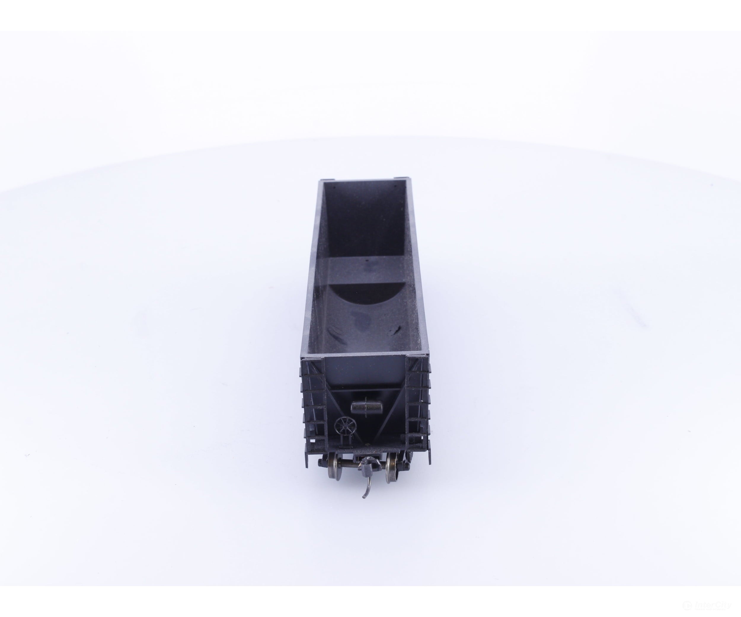 Roundhouse 1660 HO 50’ Bathtub Gondola #78 Undecorated - Freight Cars
