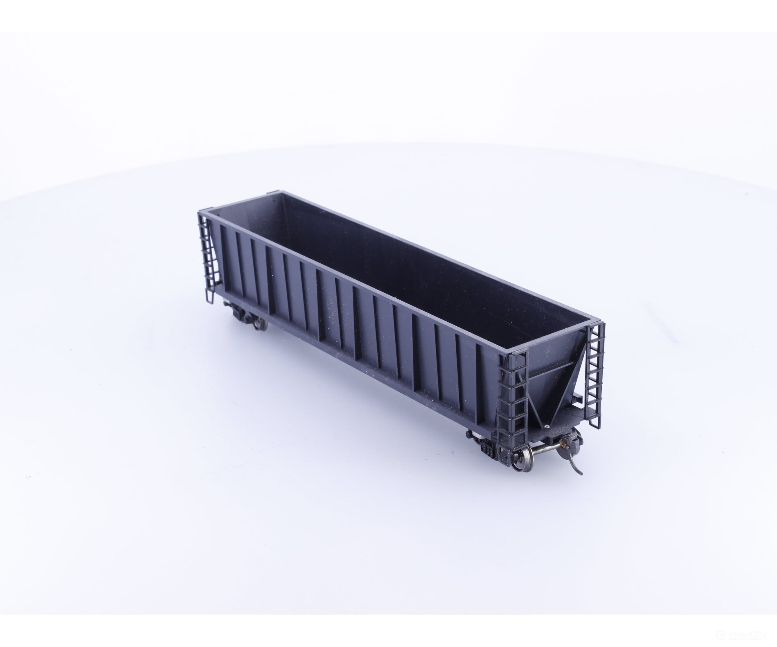 Roundhouse 1660 HO 50’ Bathtub Gondola #78 Undecorated - Freight Cars