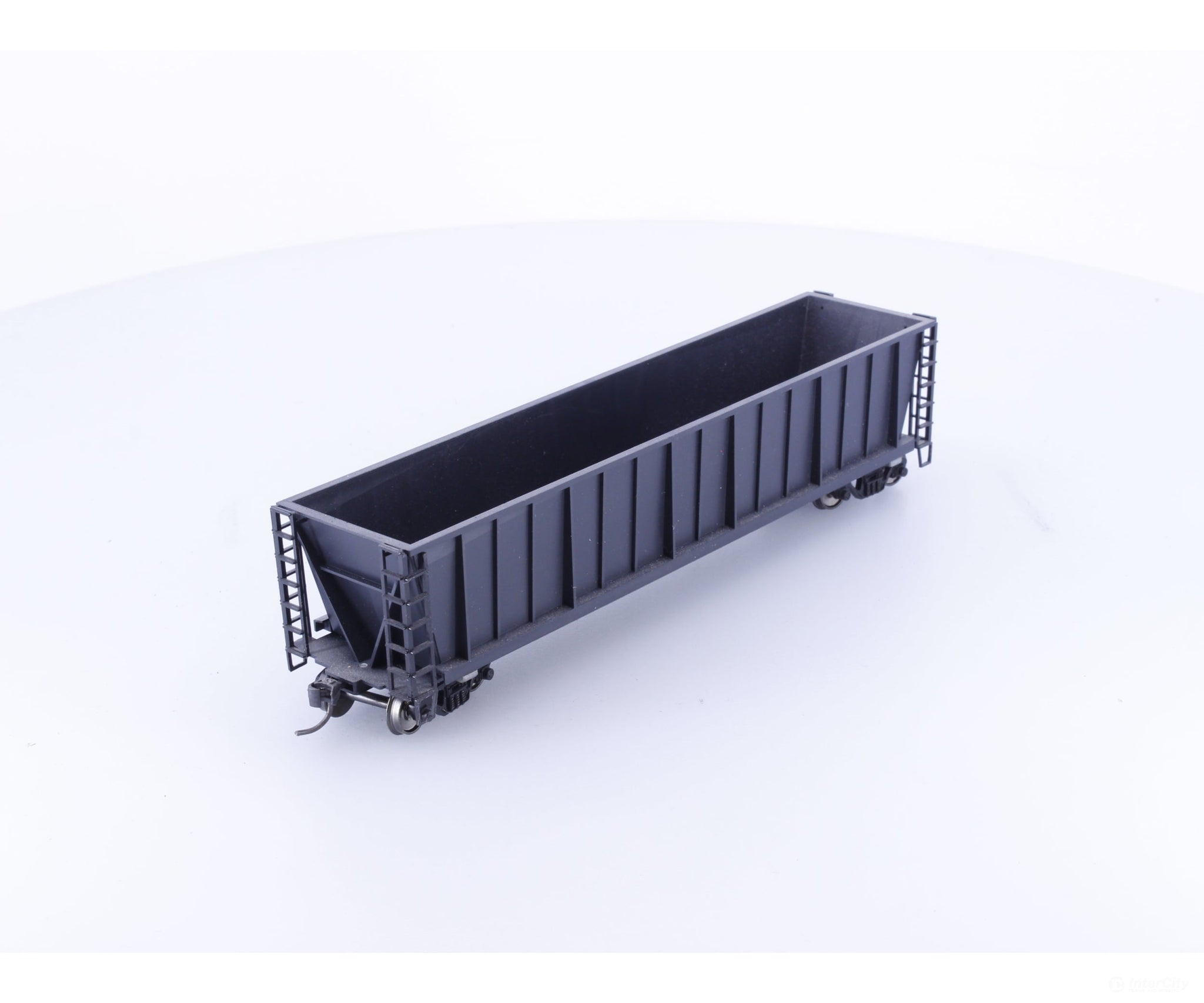 Roundhouse 1660 HO 50’ Bathtub Gondola #97 Undecorated - Freight Cars