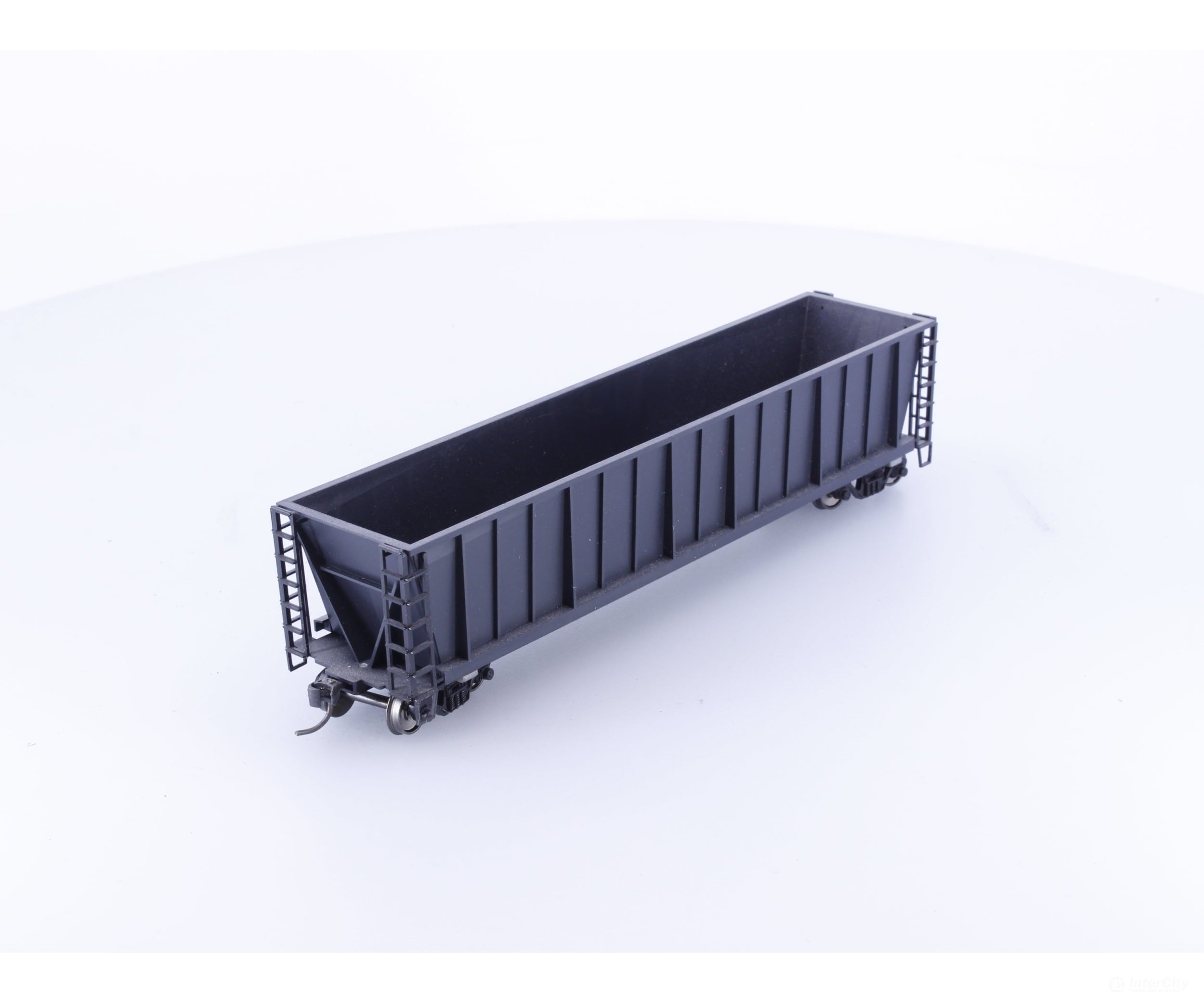 Roundhouse 1660 HO 50’ Bathtub Gondola #97 Undecorated - Freight Cars