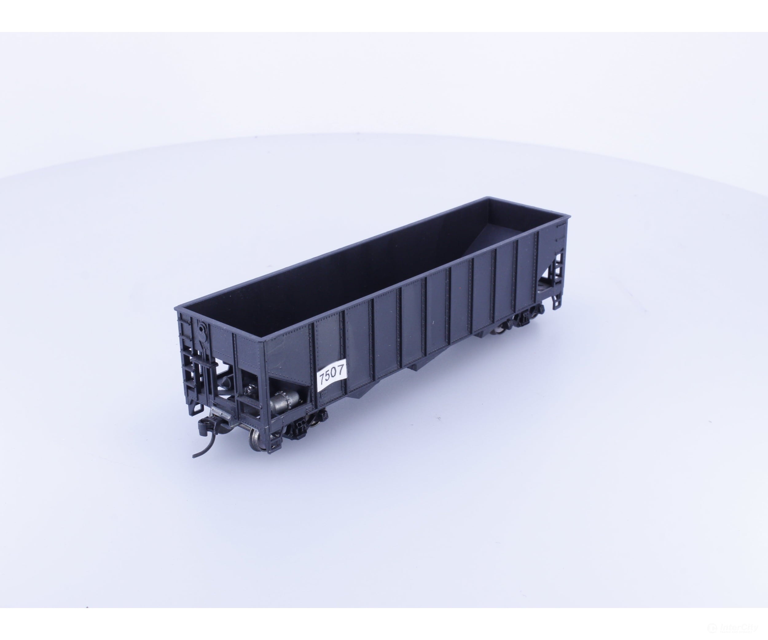 Roundhouse 1680 HO 50’ Gondola #13 Undecorated 7507 - Freight Cars