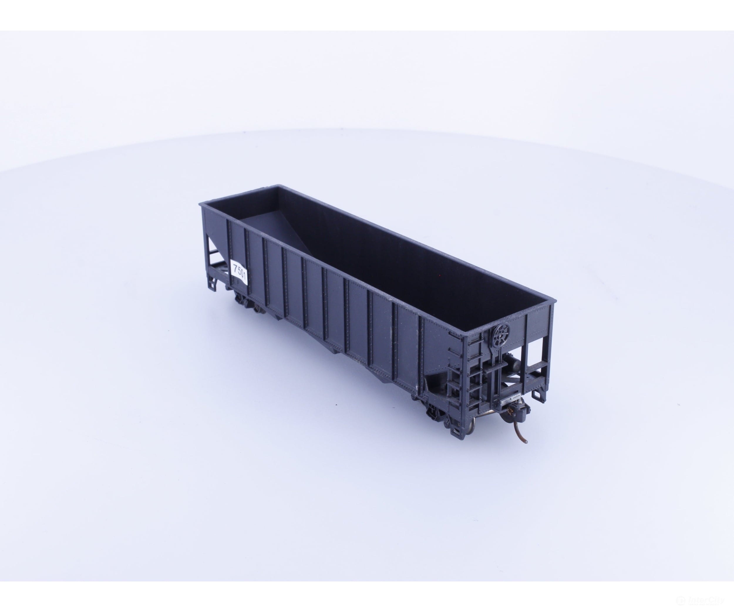 Roundhouse 1680 HO 50’ Gondola #6 Undecorated 7501 - Freight Cars