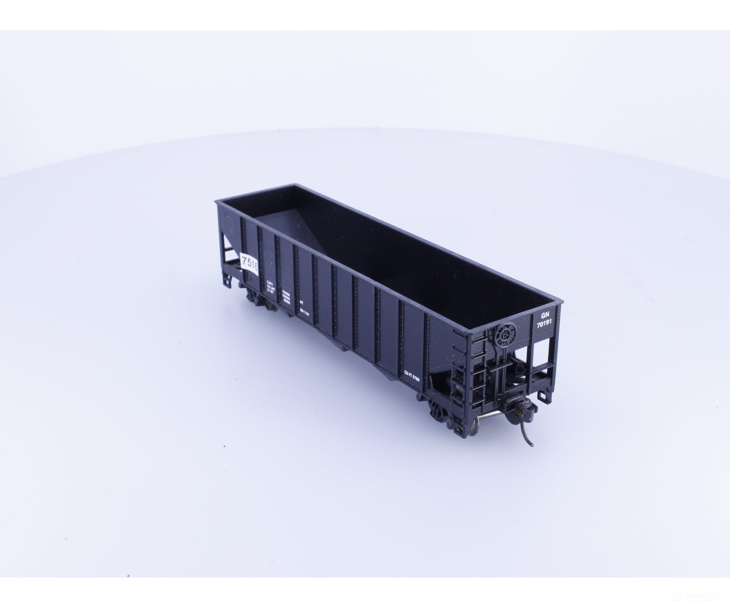Roundhouse 1680 HO 50’ Gondola #9 Undecorated 7516 - Freight Cars