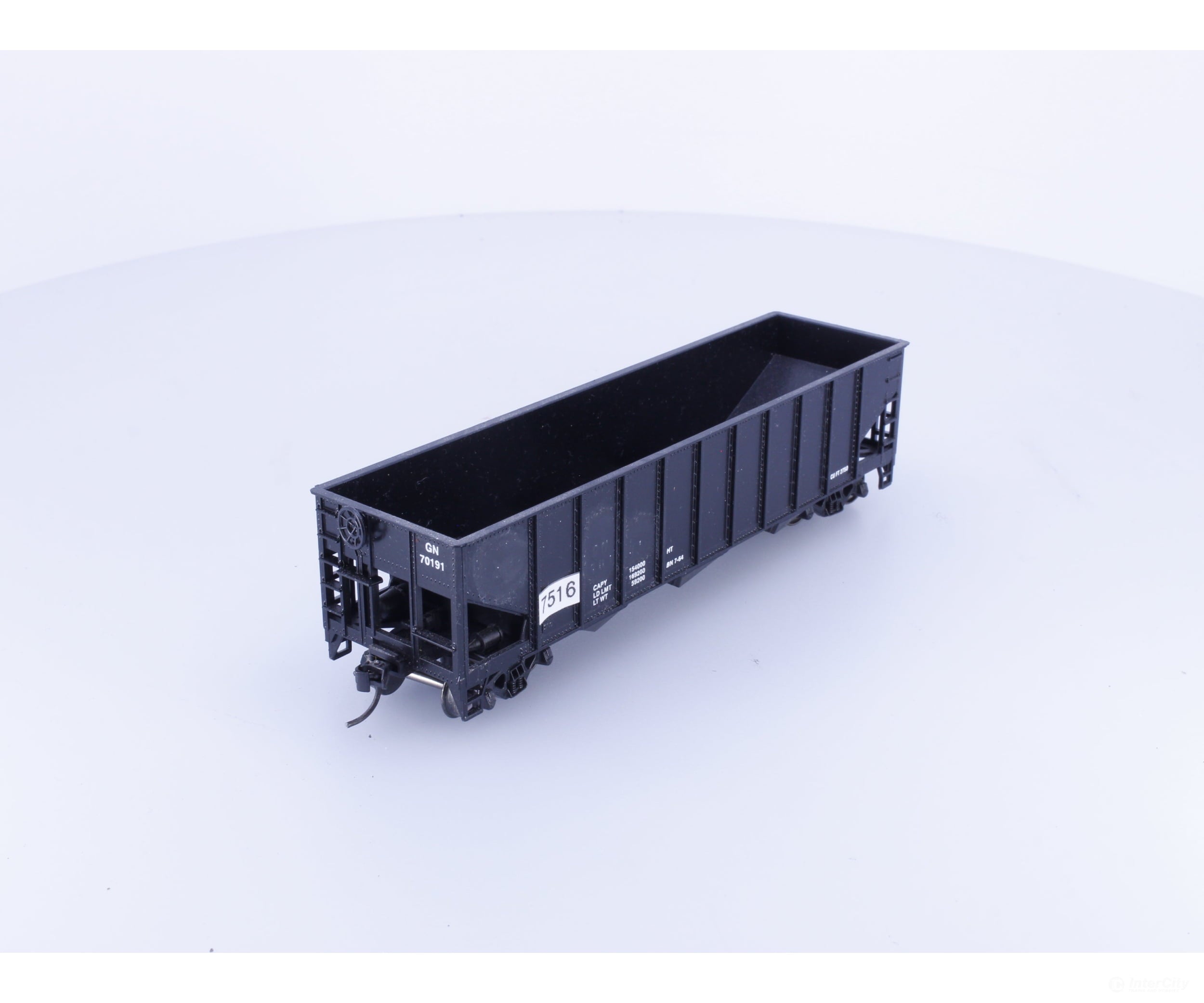 Roundhouse 1680 HO 50’ Gondola #9 Undecorated 7516 - Freight Cars