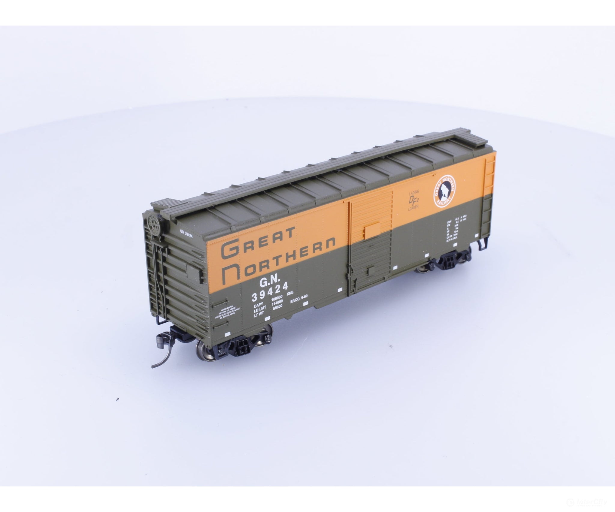 Roundhouse 20401 HO 40’ AAR Youngstown Door Boxcar #2 Great Northern (GN) 39424 - Freight Cars