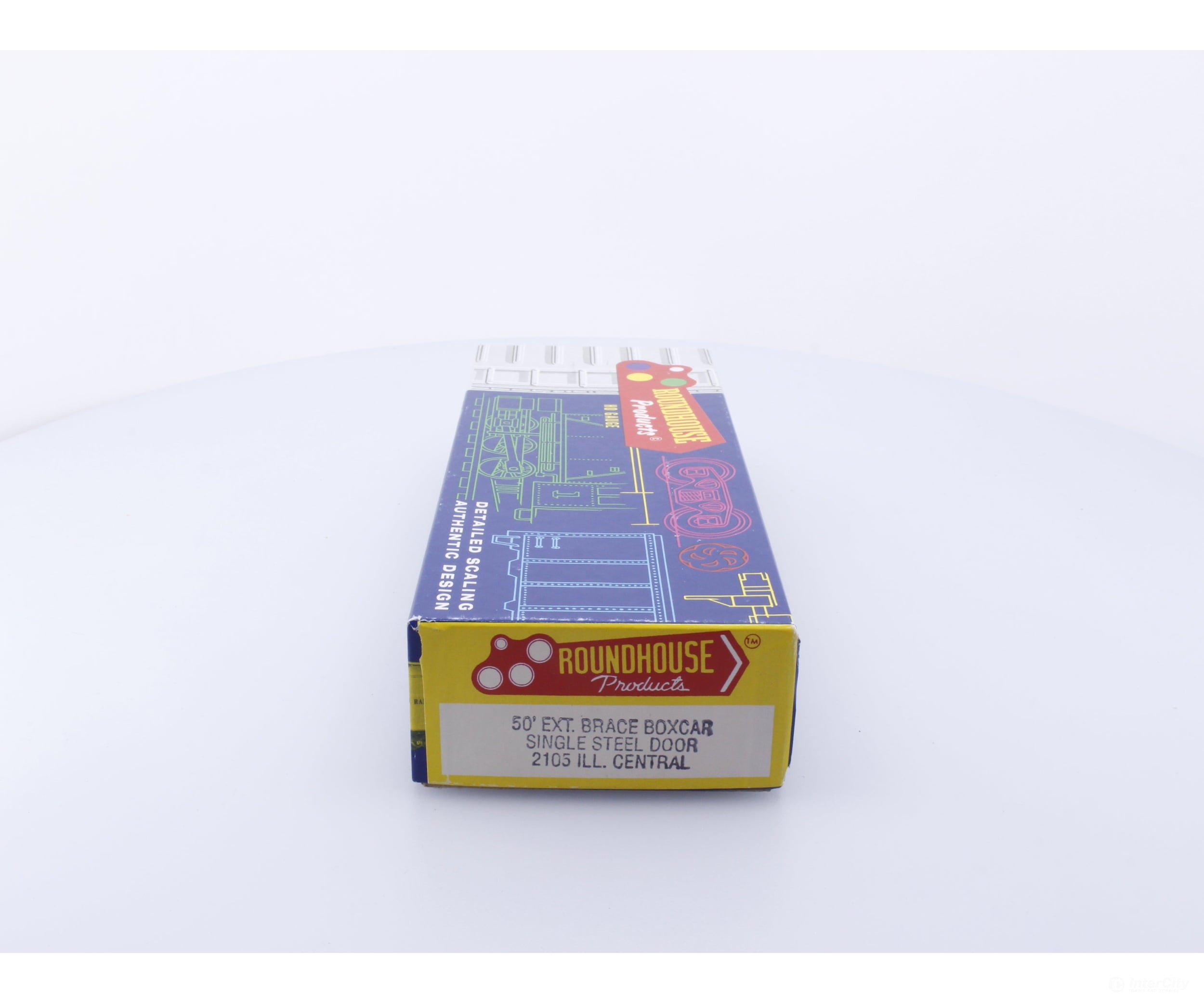 Roundhouse 2105 HO 50’ Box Car Kit Illinois Central (IC) 34728 Freight Cars