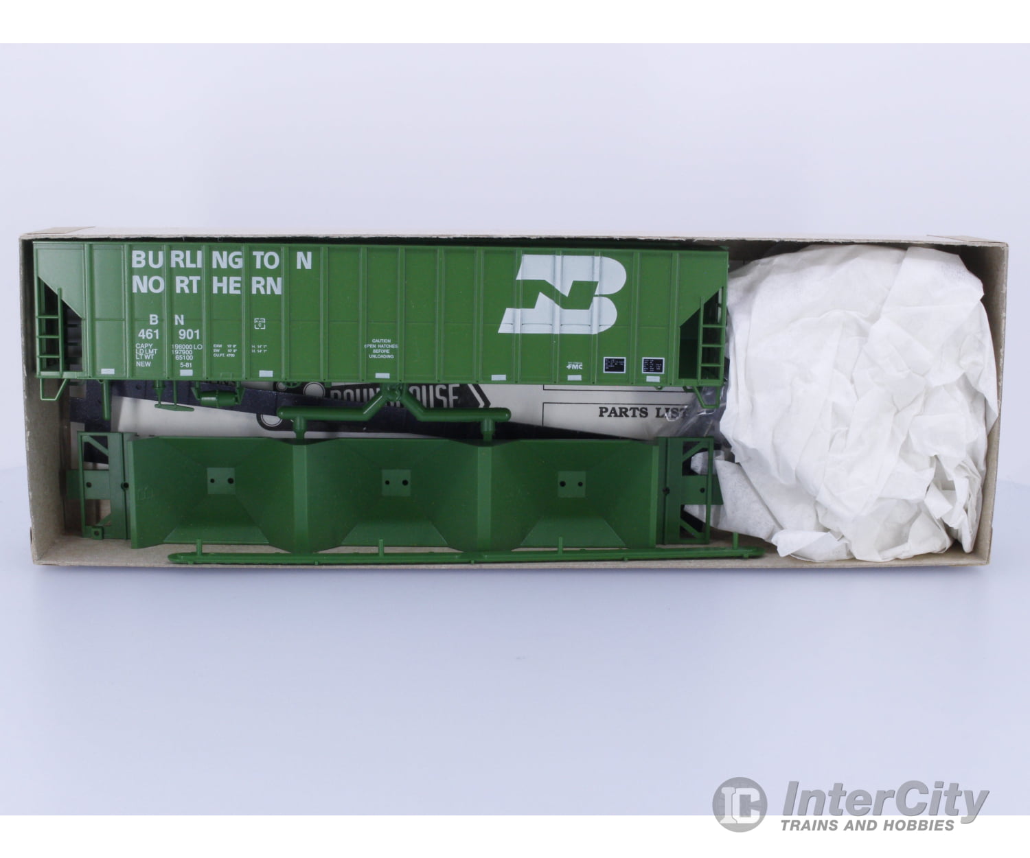 Roundhouse 3521 HO 50’ FMC Covered Hopper Burlington Northern (BN) 461901 Freight Cars