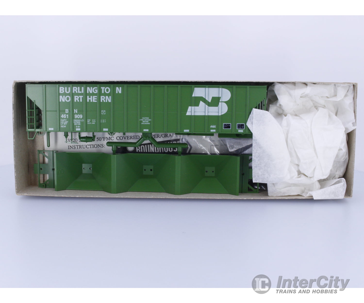 Roundhouse 3521 HO 50’ FMC Covered Hopper Burlington Northern (BN) 461909 Freight Cars
