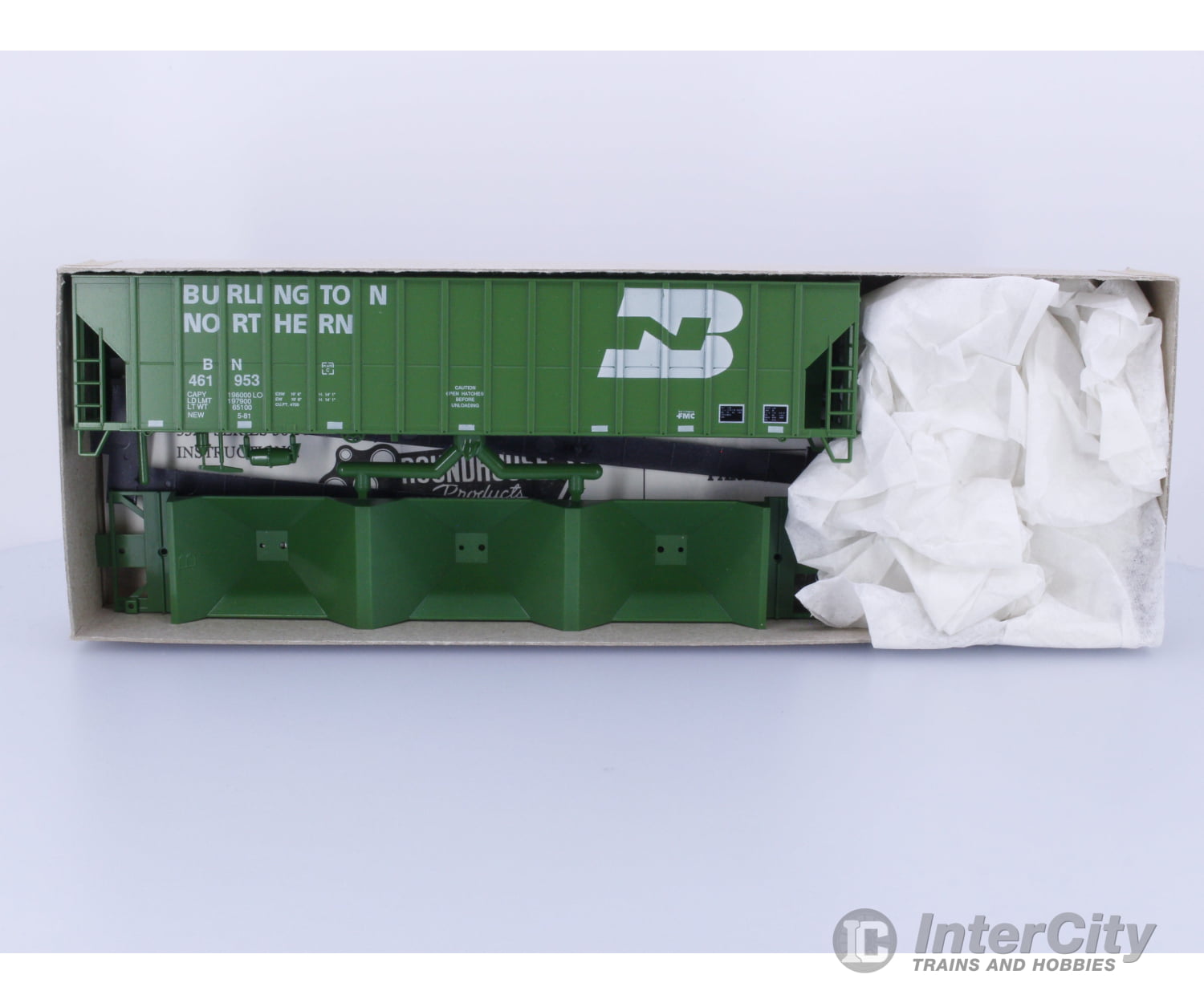 Roundhouse 3521 HO 50’ FMC Covered Hopper Burlington Northern (BN) 461953 Freight Cars