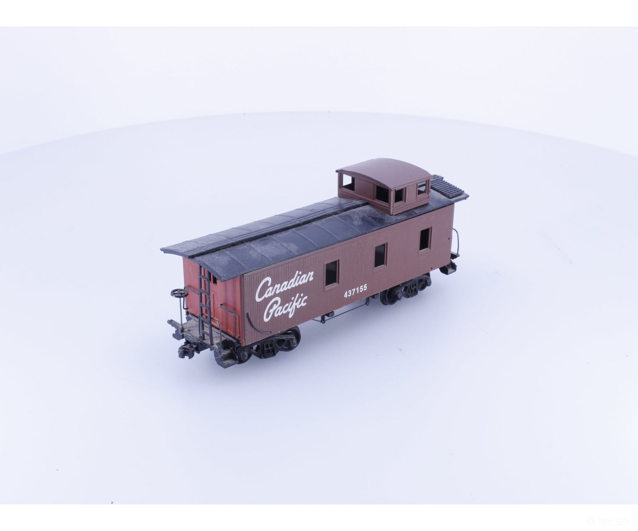 Roundhouse 437155 HO Caboose Canadian Pacific (CP) 437155 - Freight Cars