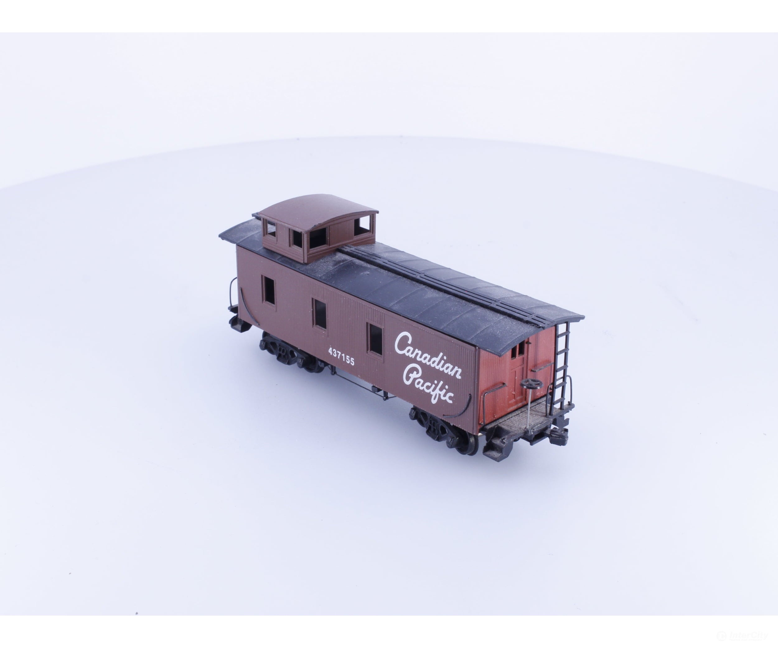Roundhouse 437155 HO Caboose Canadian Pacific (CP) 437155 - Freight Cars