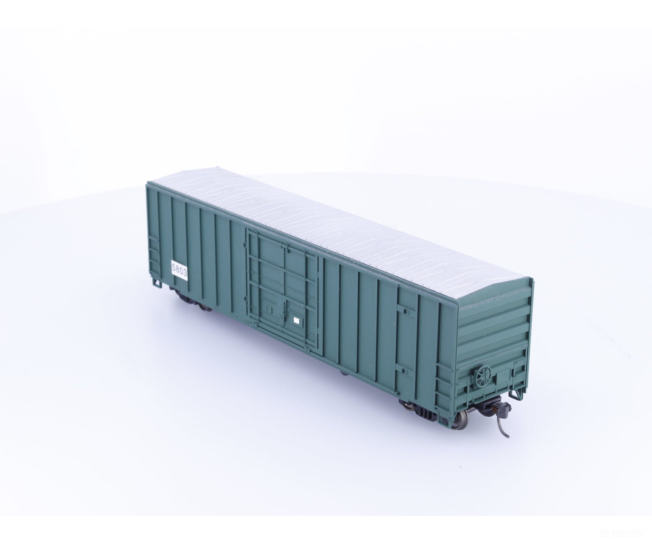 Roundhouse 5803 HO 50’ Plug Door Boxcar Undecorated 5803 - Freight Cars
