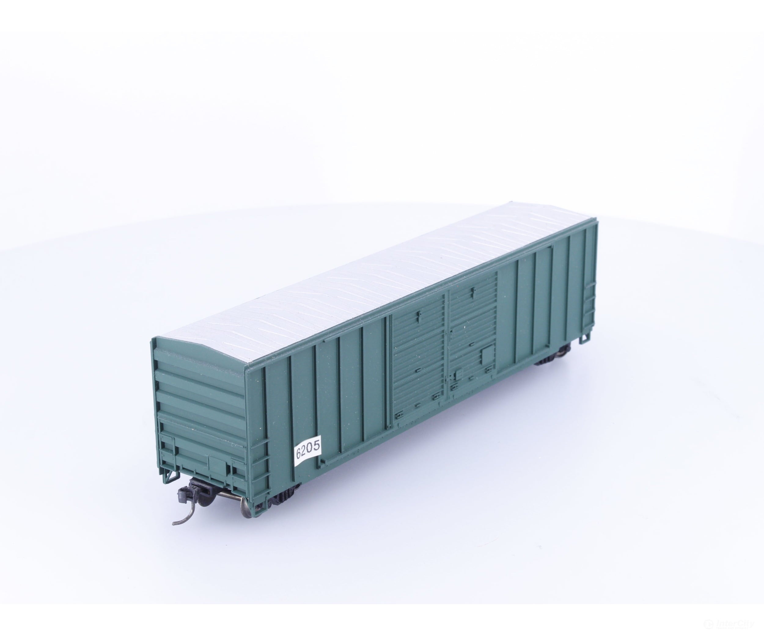 Roundhouse 6205 HO 50’ Double Door Boxcar Undecorated 6205 - Freight Cars