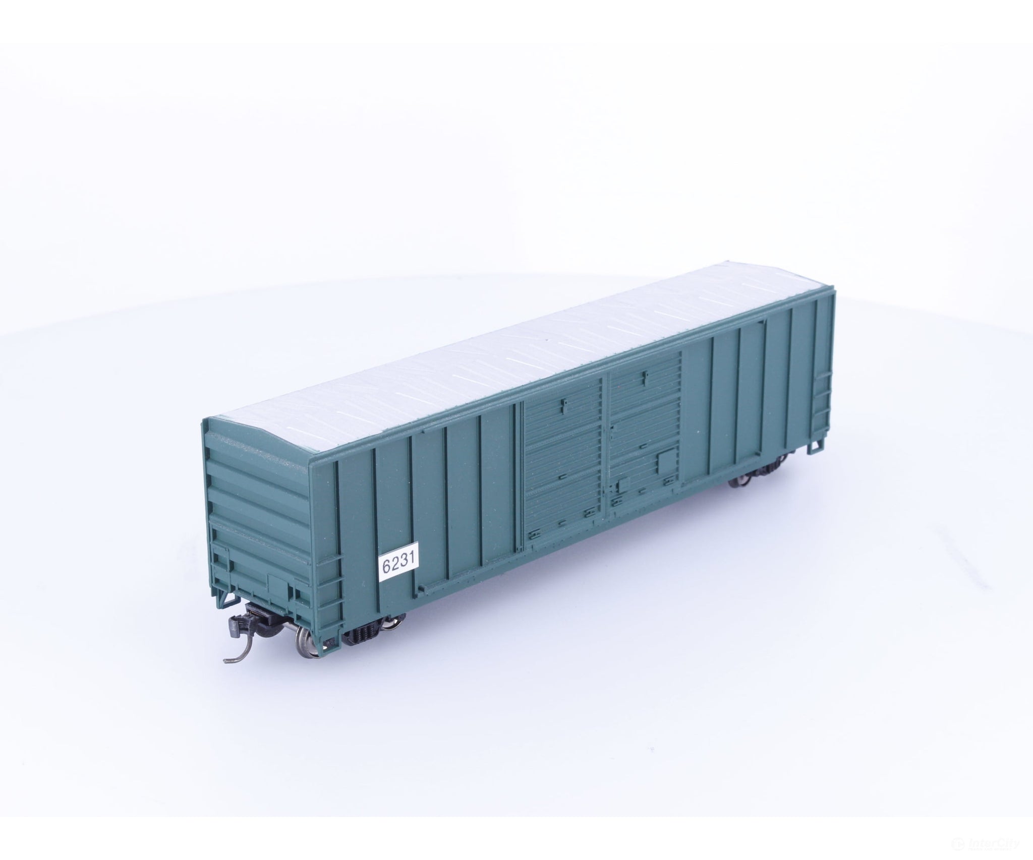 Roundhouse 6231 HO 50’ Double Door Boxcar Undecorated 6231 - Freight Cars