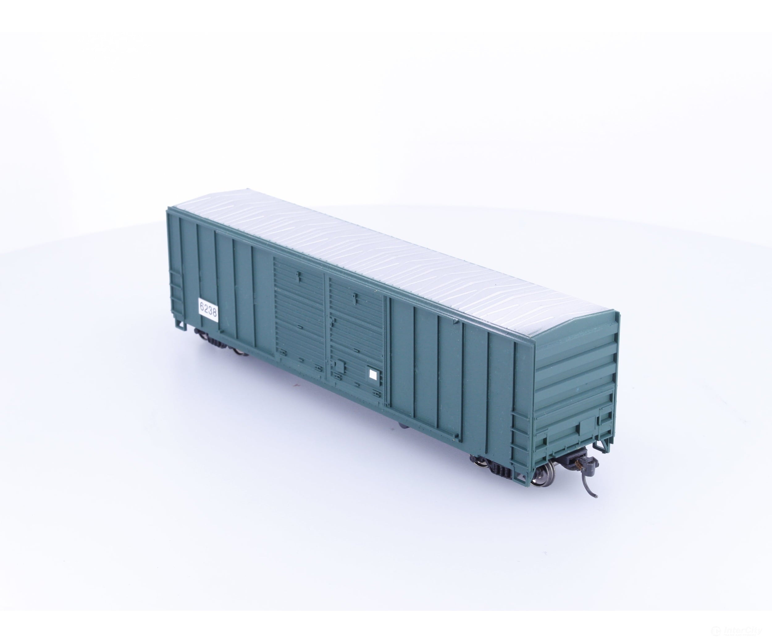 Roundhouse 6238 HO 50’ Double Door Boxcar Undecorated 6238 - Freight Cars