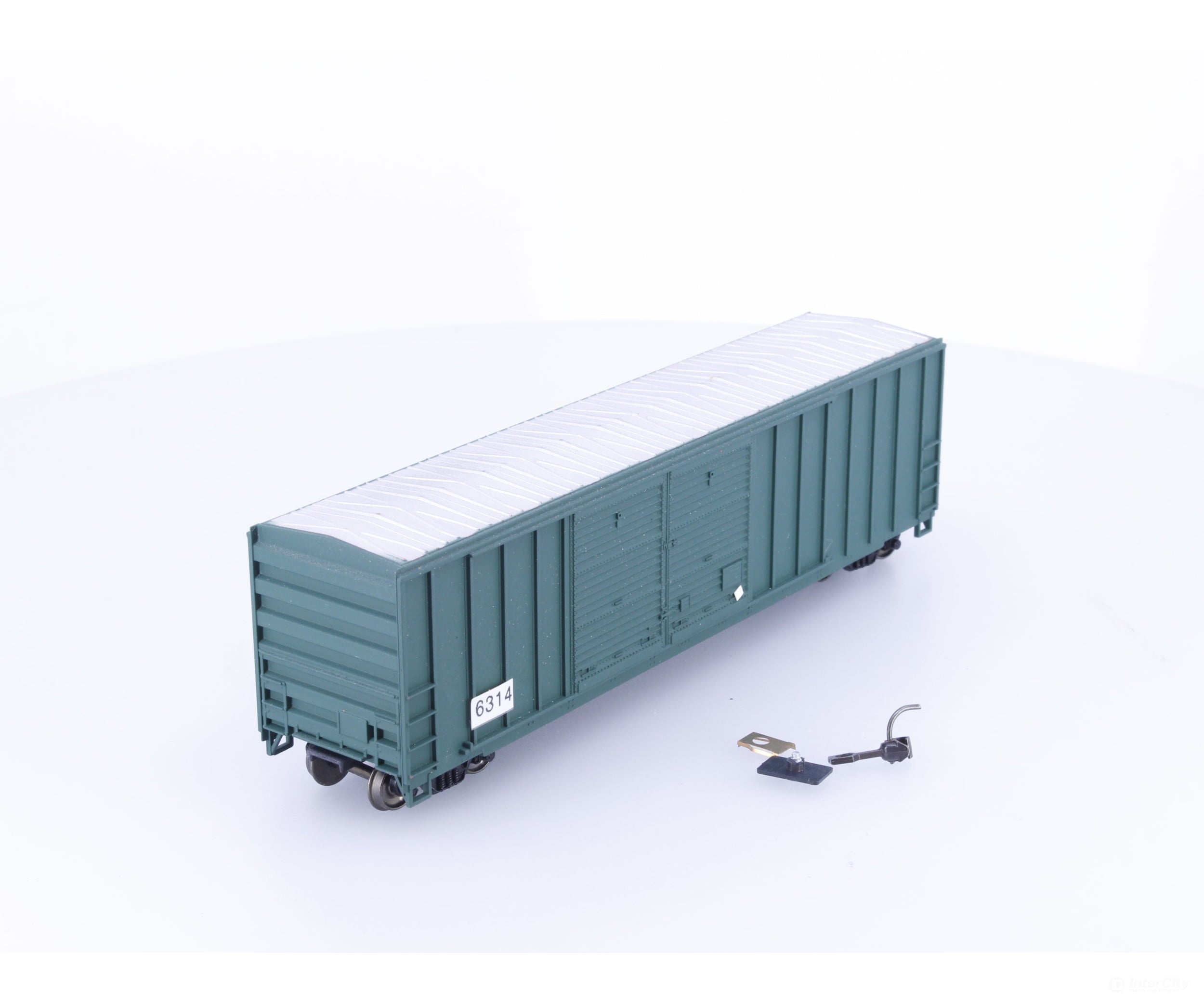 Roundhouse 6314 HO 50’ Double Door Boxcar Undecorated 6314 - Freight Cars